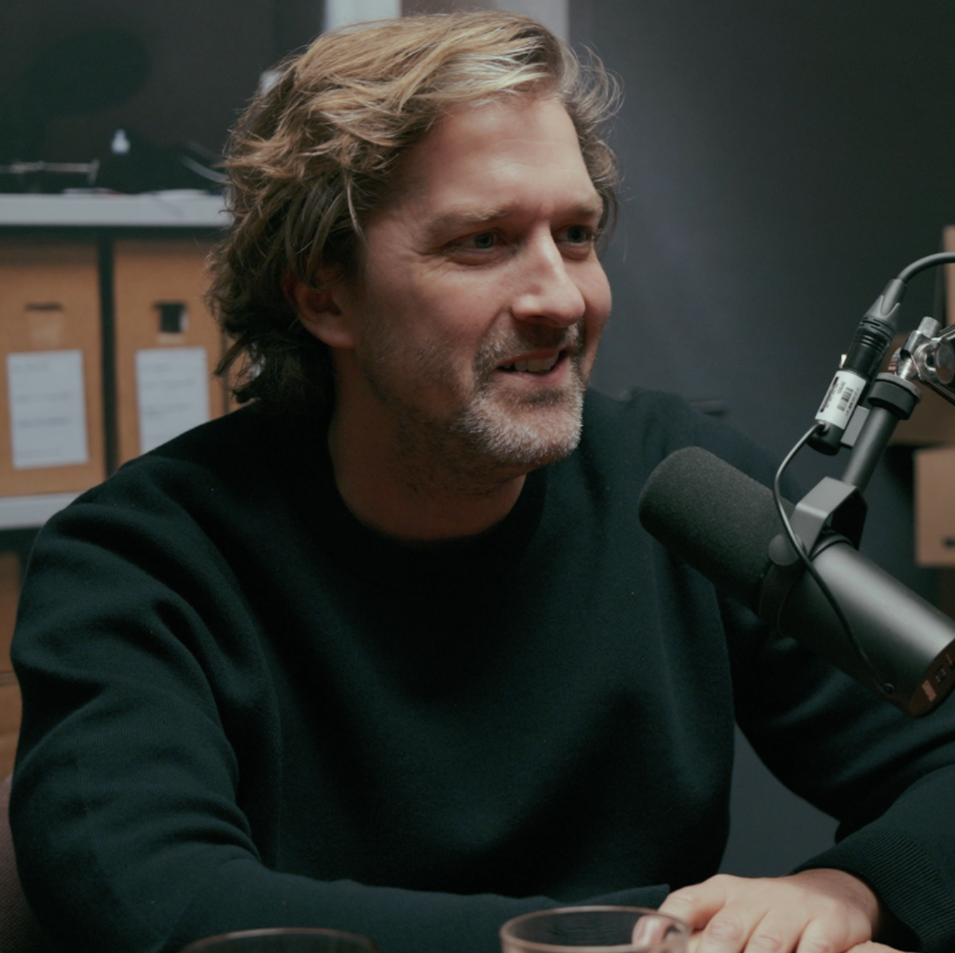 Alex Ploeg, cabaretier: ‘De jaren dat ik in bed lag leerde ik het meest over comedy’