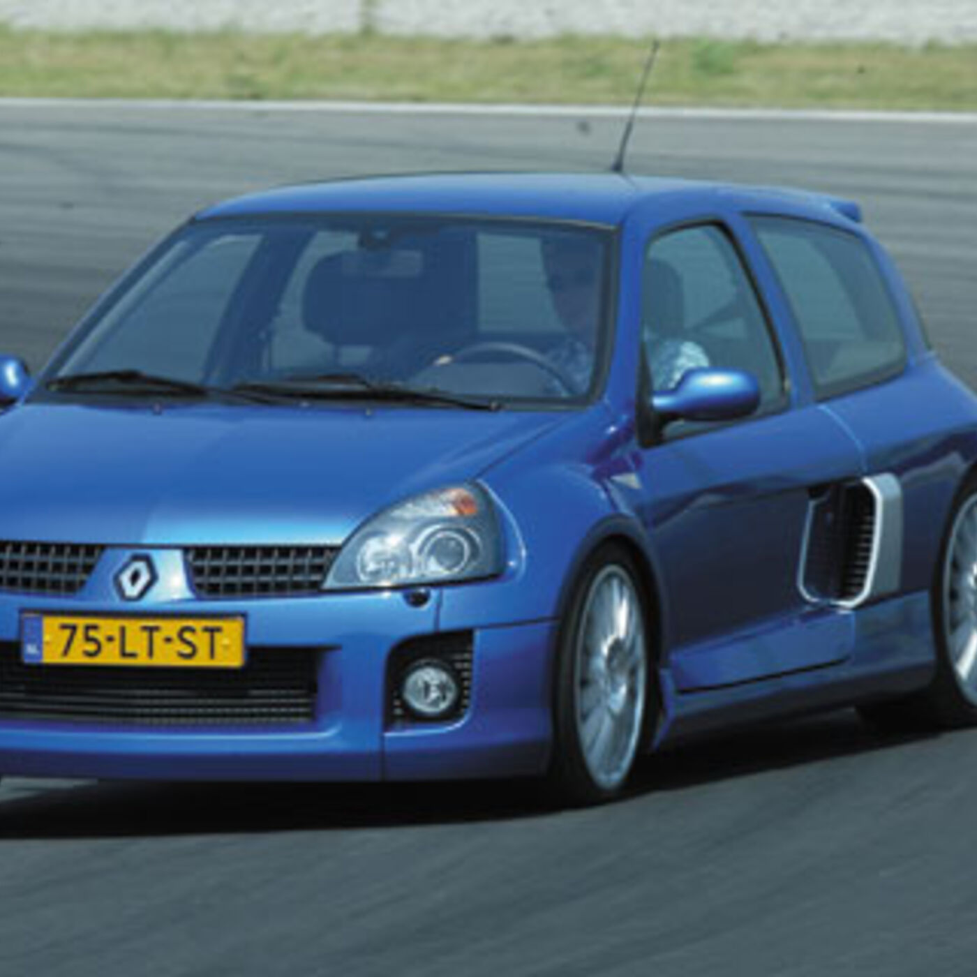 Aflevering 51 - De Renault Clio V6