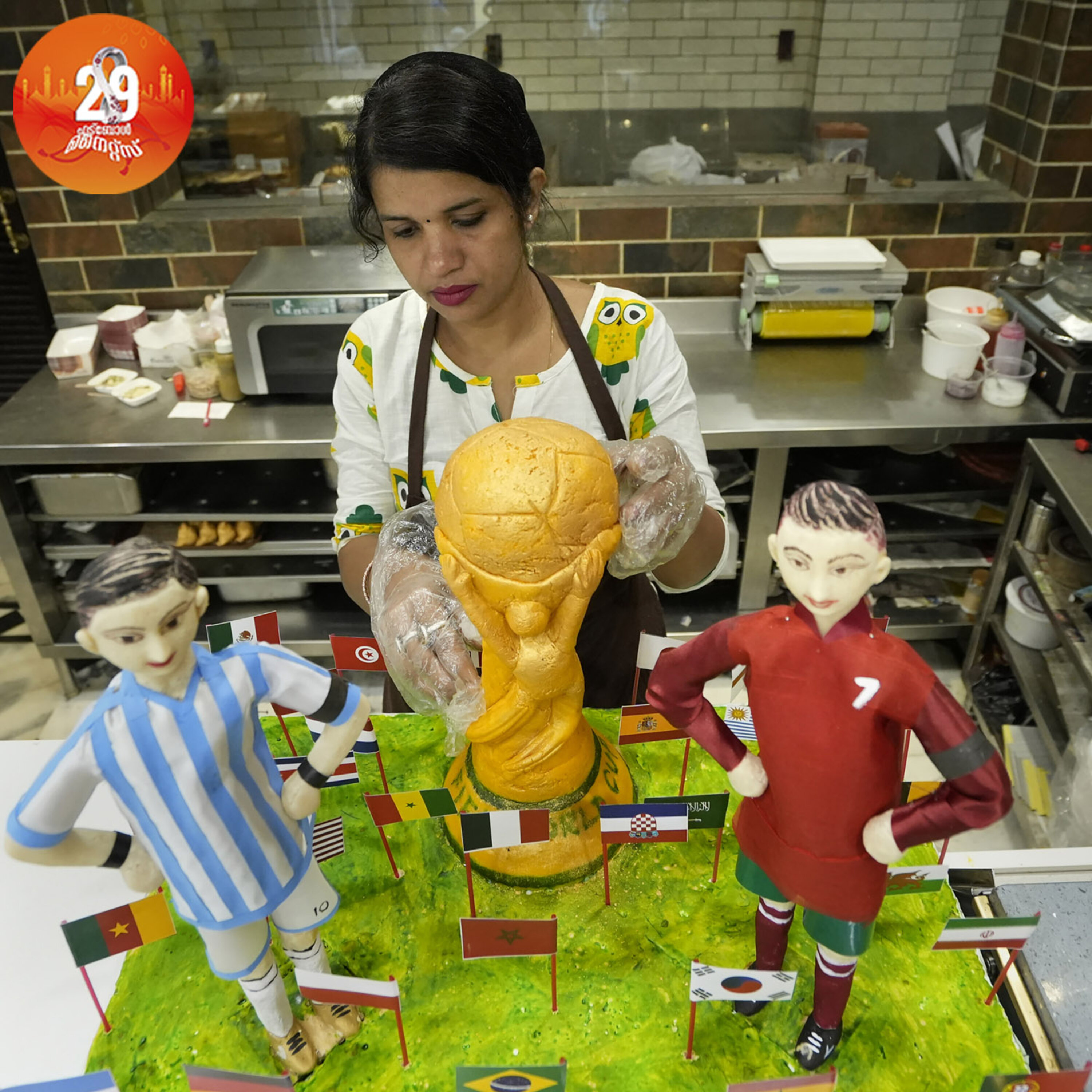 മെസ്സിയോ ക്രിസ്റ്റ്യാനോയോ ബെസ്റ്റ്? അർജന്റീനയ്ക്കു വേണ്ടി ഭാര്യയെ പന്തയം വച്ച കഥയും