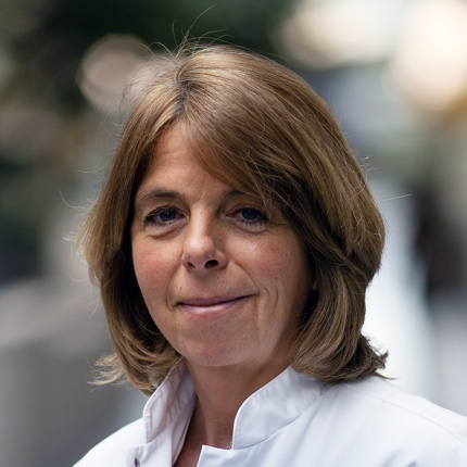 Podcast met internist-oncoloog Hanneke Wilmink (Amsterdam UMC) over de resultaten van de NAPAN-studie bij uitgezaaide alvleesklierkanker