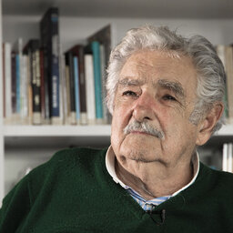 "Frente al embate de la derecha, los que tienen una visión distinta y en el campo popular, tienen que encontrar los términos medios de poder acordar",  José "Pepe" Mujica en Contacto Noriega
