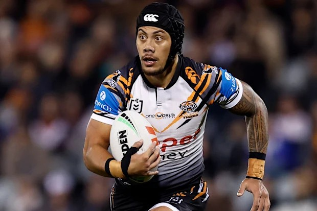 Sports Drive - Matt Russell (14/07/2026)