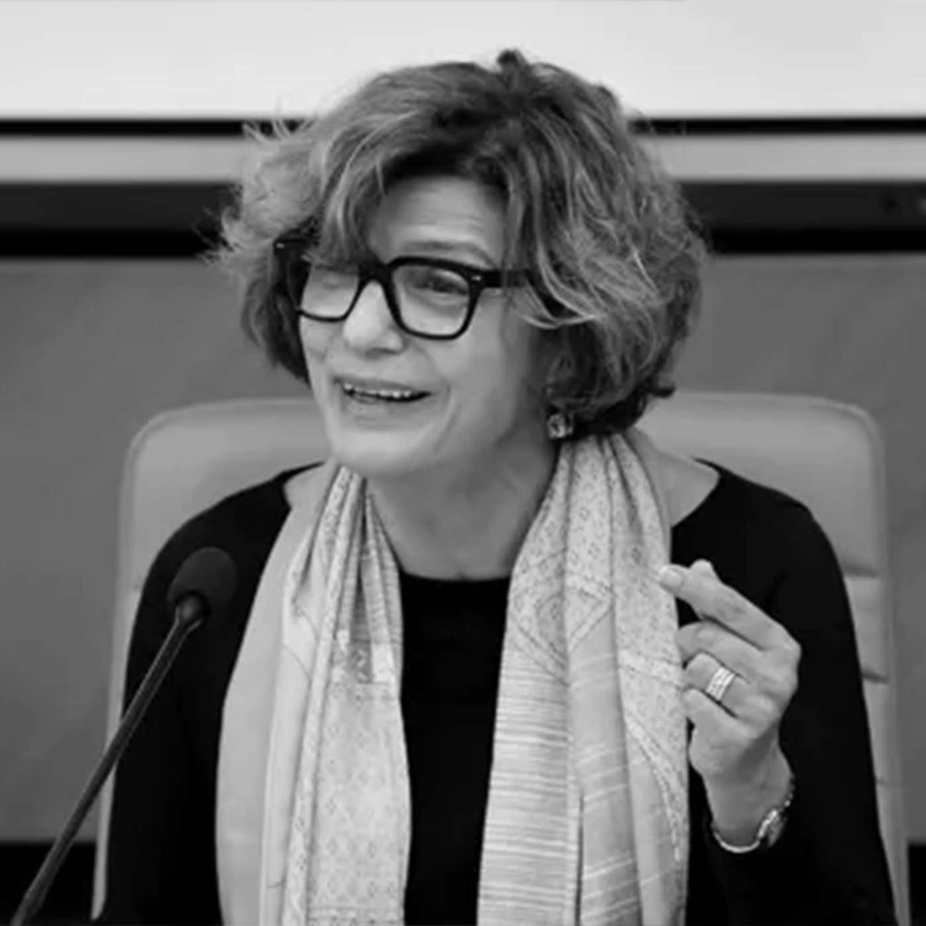 سيمنار بعنوان حاكمية الحرب في زمن البعث