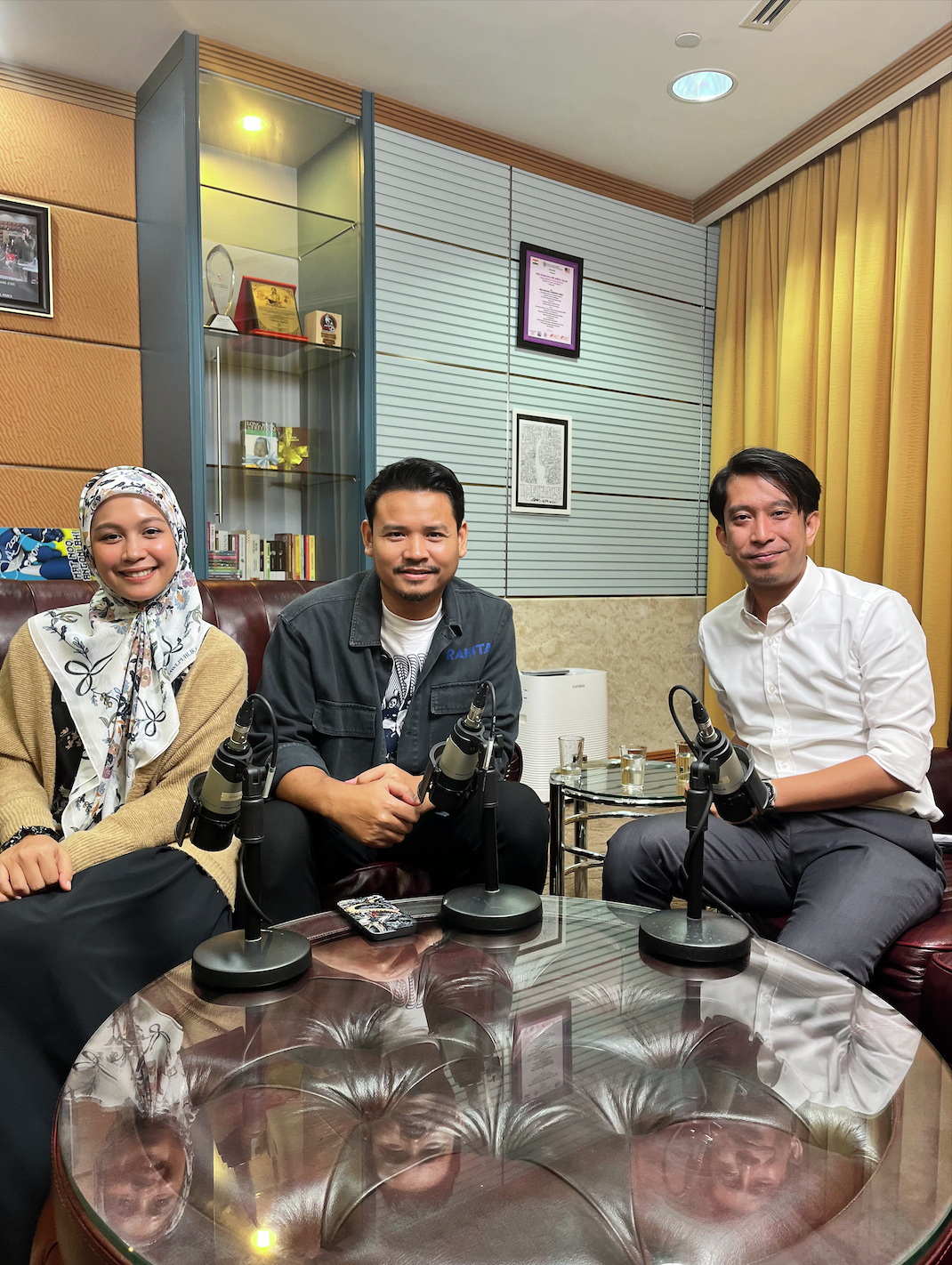 YB Adam Adli Kongsi Band Kegemaran, Nasihat Terbaik & HBN | Akar Muda Eksklusif #HBN2024 episode artwork