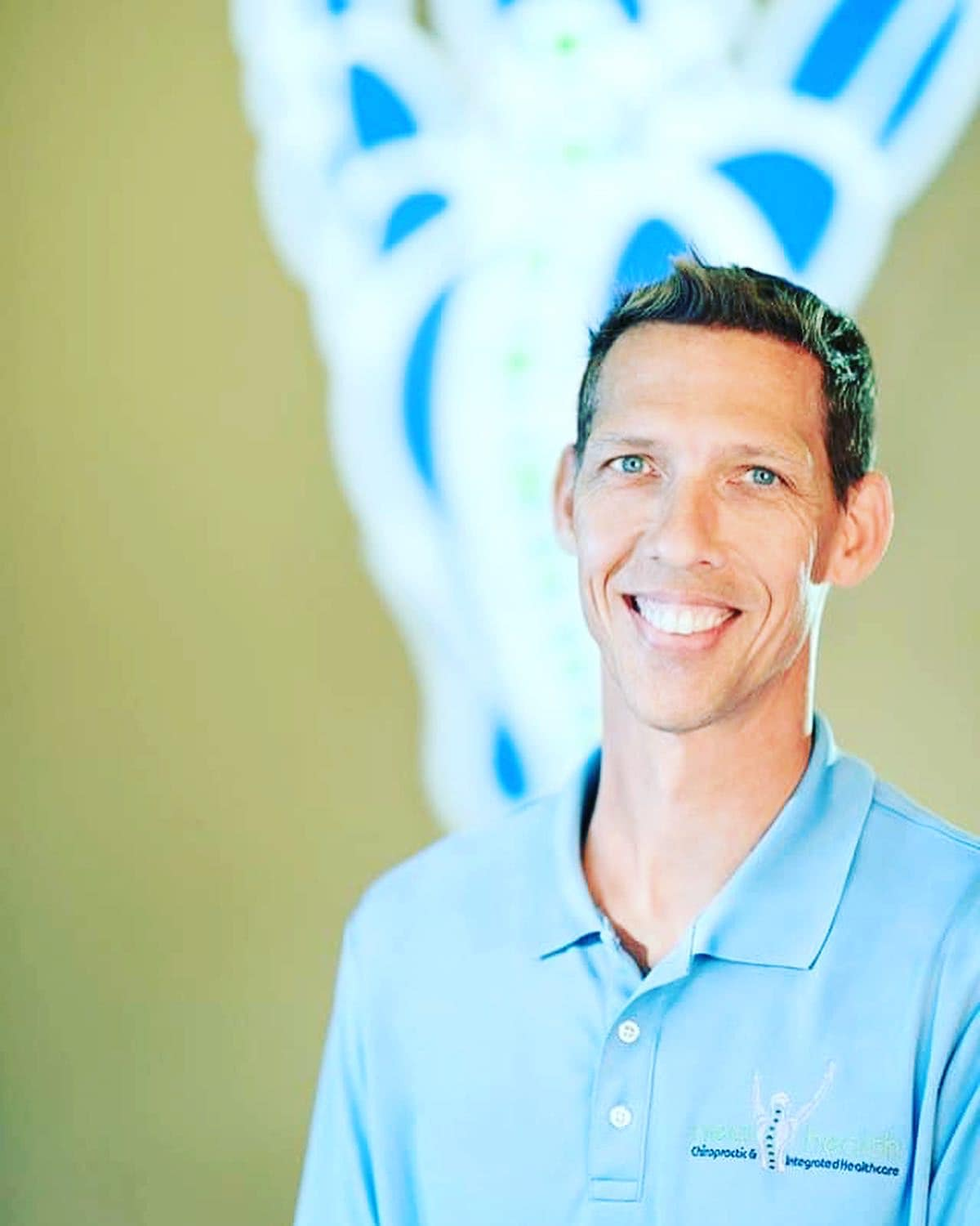 Fit & Fabulous: Dr. Rich of "New Health Chiropractic" Talks Dietary & Lifestyle Habits to Strengthen Immunity