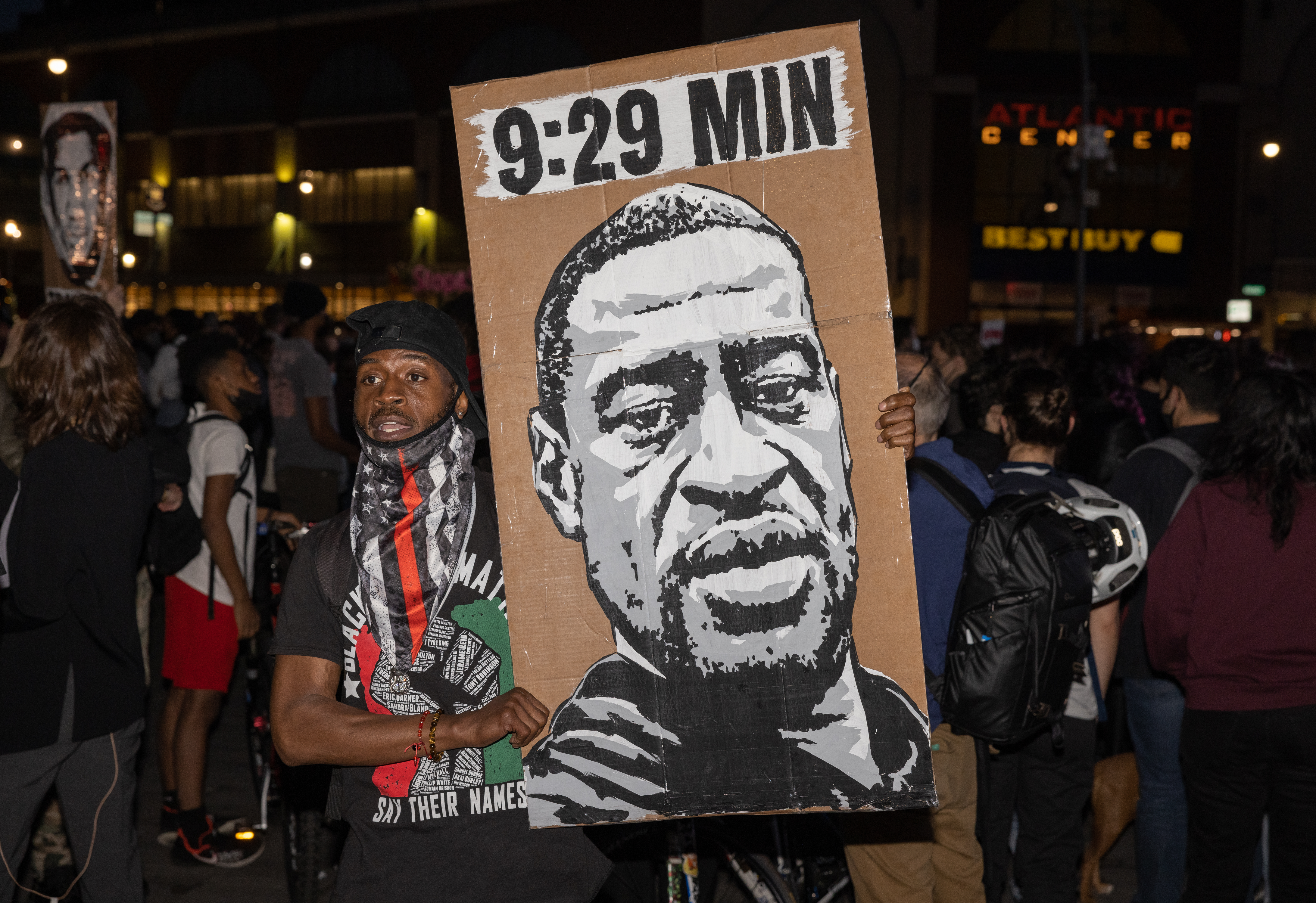 Last Friday, Prison Albums, & Pardons....  The Rewind for March 5th
