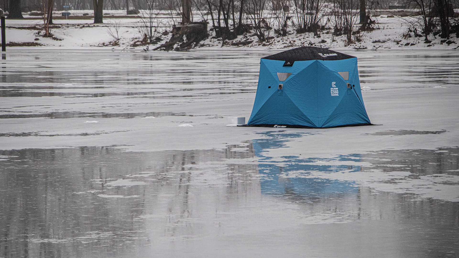 Finding fish during early ice
