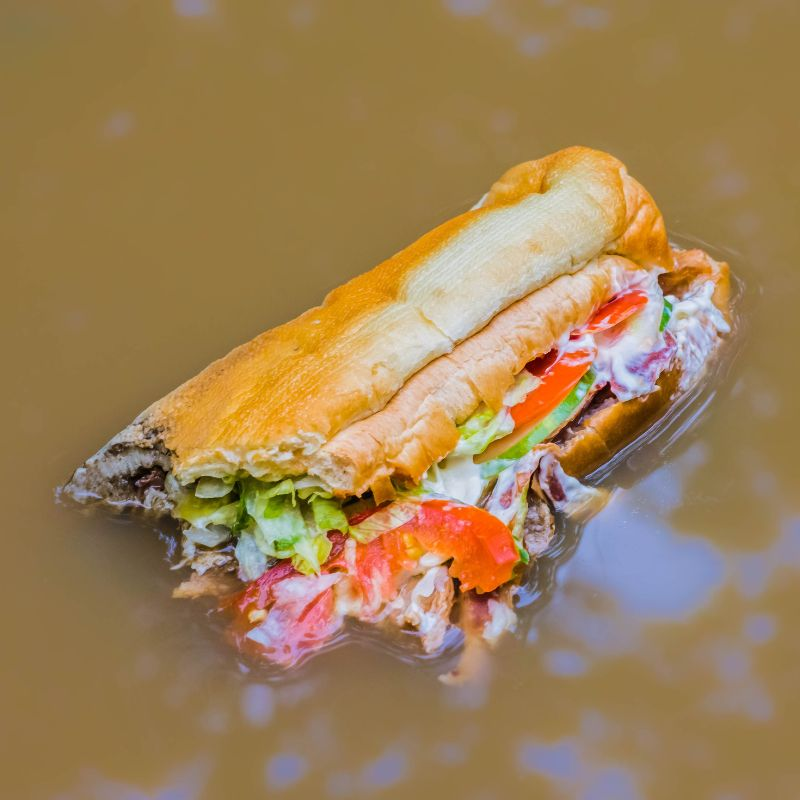 Ballzer and Sarah discover Water Sandwiching