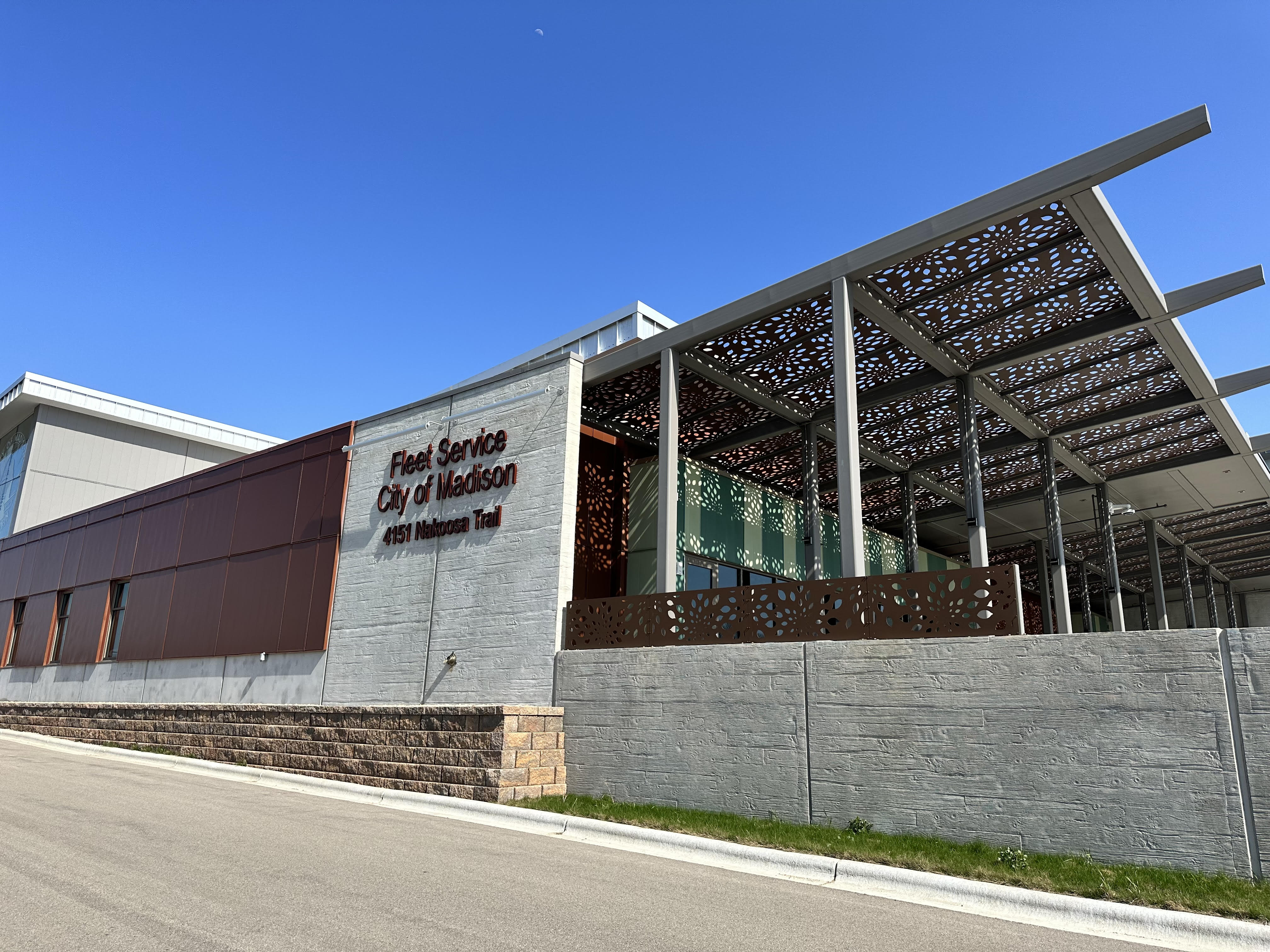 B100 Working Year-Round In Madison