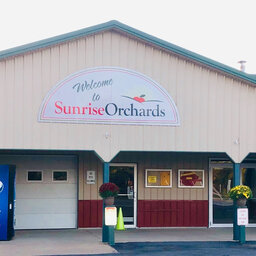 "We, not me," Sunrise Orchards opens with customer safety top of mind