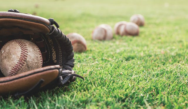 The worst "Top 10 Baseball Movies" list of ALL TIME.