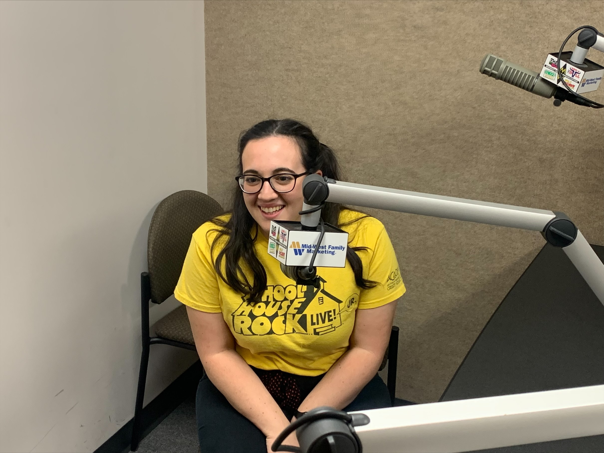 Around The Ozarks -- Springfileld Little Theater and Art Hains 