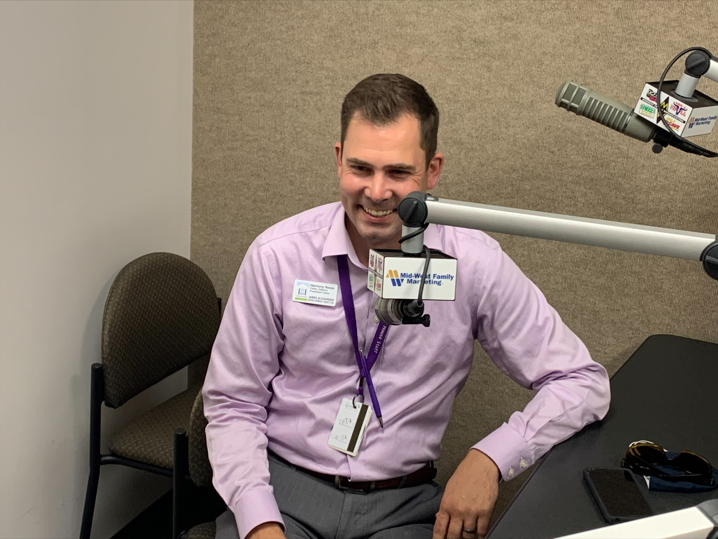 Around The Ozarks -- Icare and Harmony House