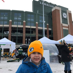 Bryce's Sports Break: Mommy's First Packers Game