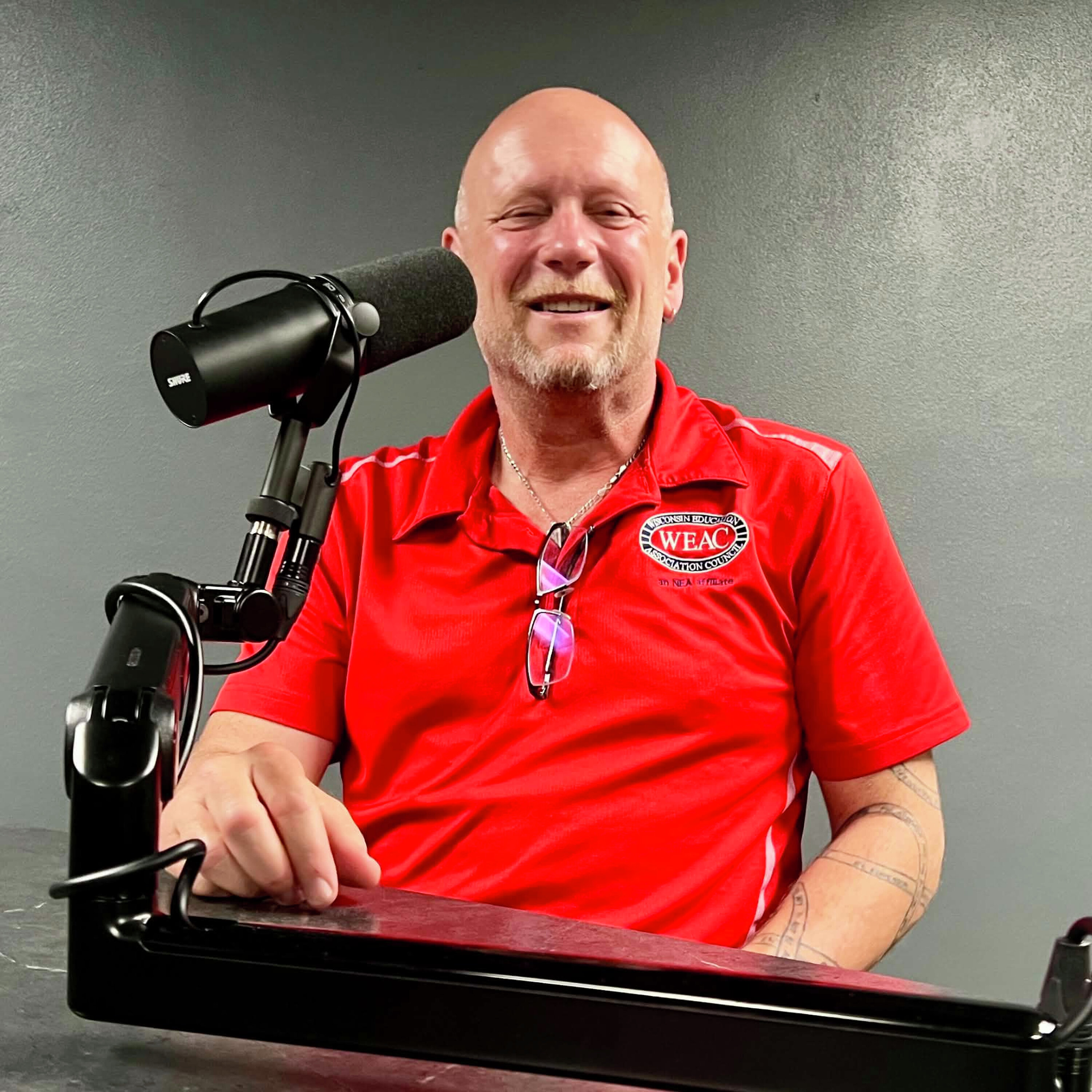 Adiós John Havlicek, after 31 years teaching at Central High episode artwork