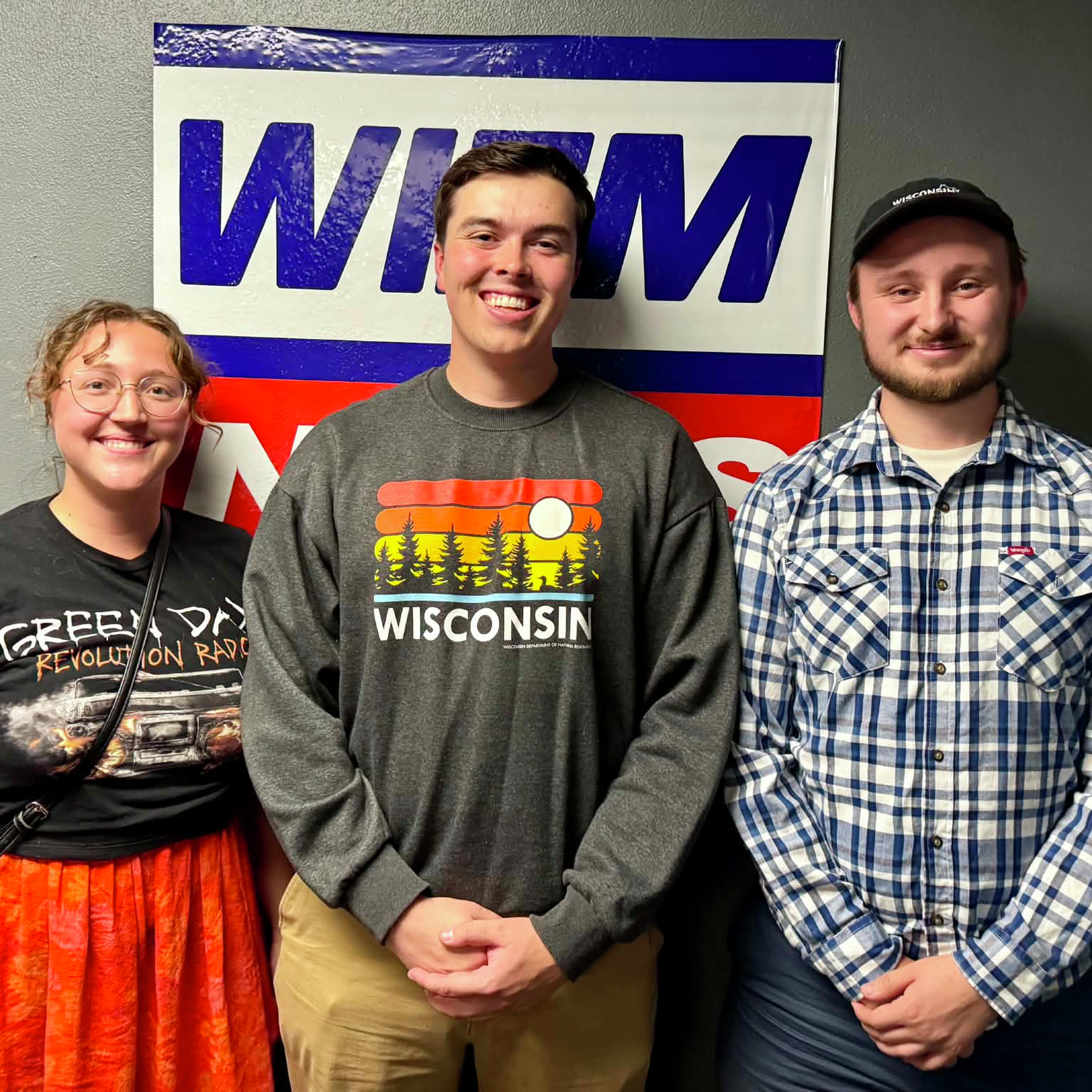 From the cost of frozen pizza to houses: La Crosse Young Democrats on affordability, data centers, governor's race episode artwork