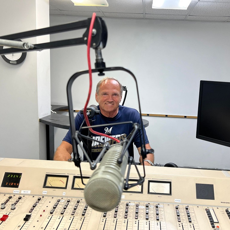 Can Brewers stadium deal take notes from La Crosse and the Loggers?