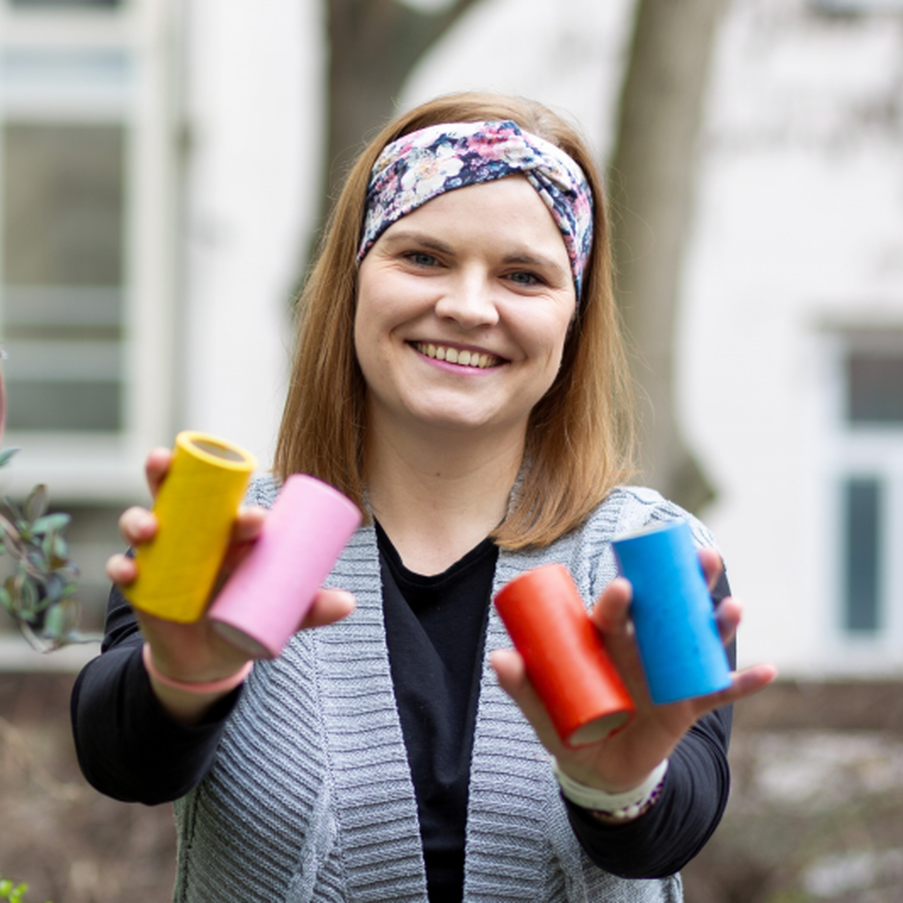 Kartonová máma: Tvoření s dětmi rozvíjí jejich potenciál, začít můžeme už s batolaty.