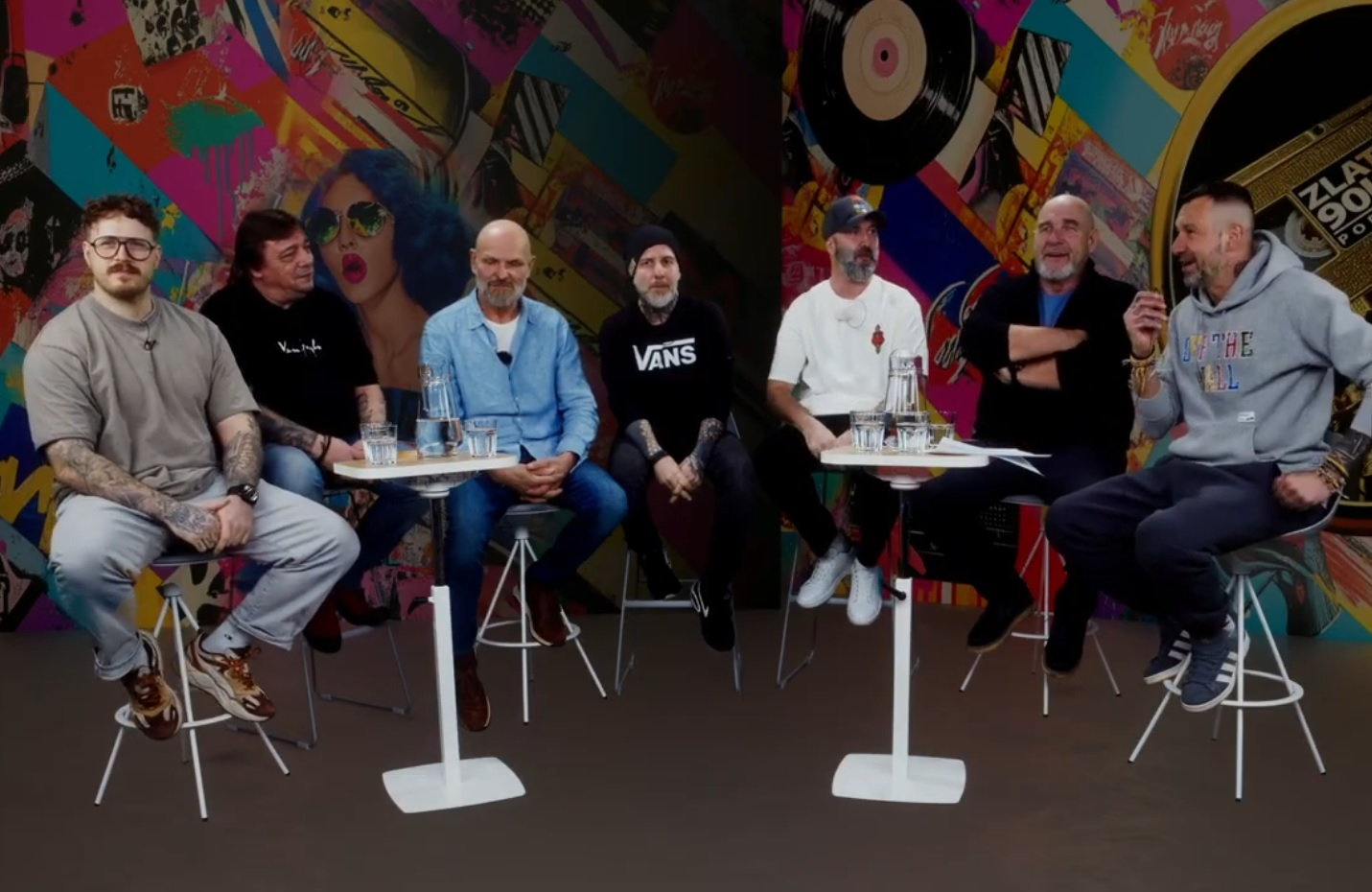 Malířská parta Zvířata: Naše vernisáže končí ve tři ráno episode artwork