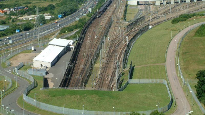 6. květen - Den, kdy Evropu a UK spojil Eurotunel episode artwork