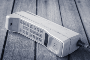 3. prosince: Den, kdy byla poslána první SMS episode artwork