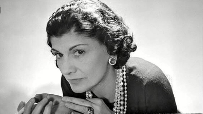 19. srpna: Den, kdy se narodila Coco Chanel episode artwork