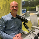 Miroslav Veith: Šedý zákal je vlastně stejný jako řídnutí kostí. Ke stárnutí patří episode artwork