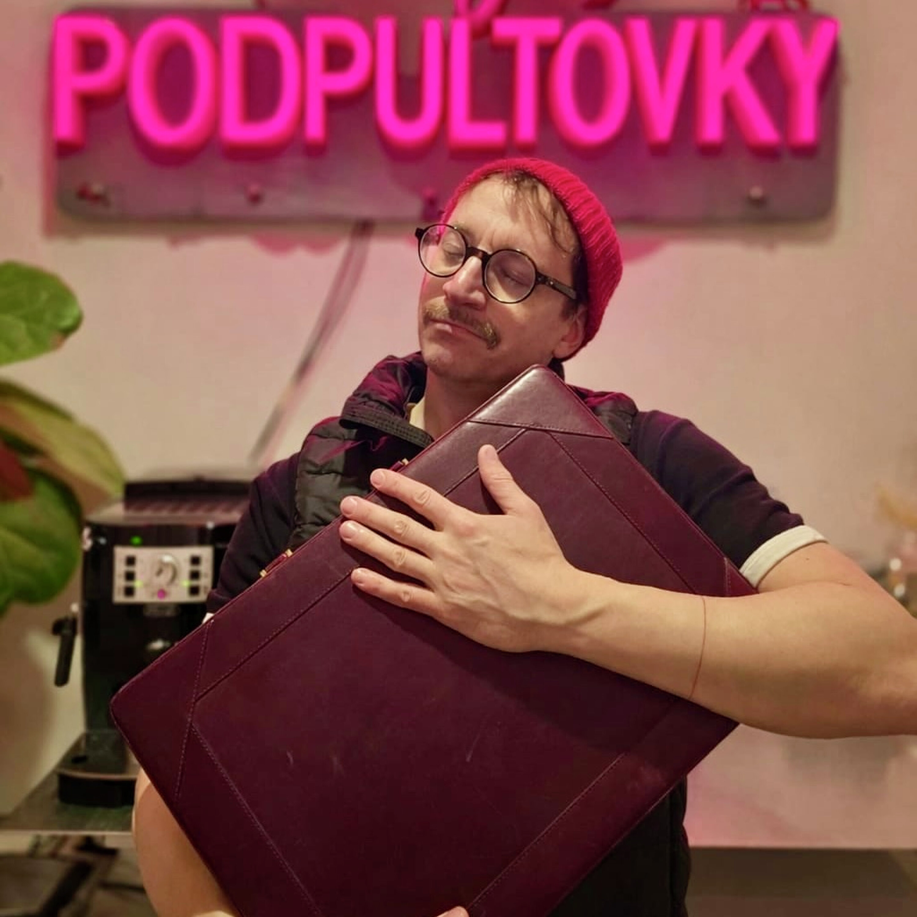 Jsou ponožky při sexu turn off nebo praktický doplněk? episode artwork