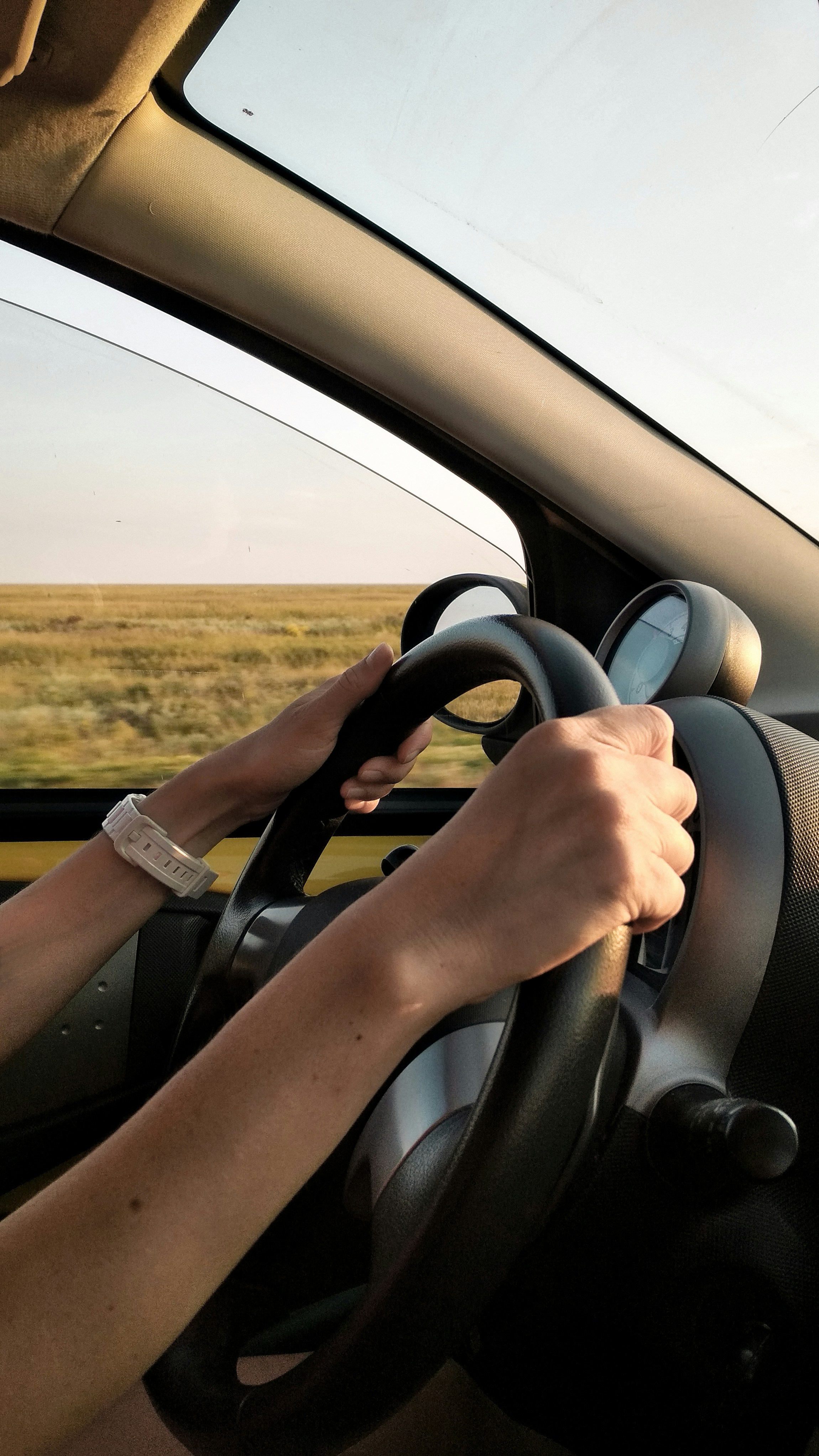 Normal Or Nope: Is This The Most Annoying Driving Behaviour Ever?