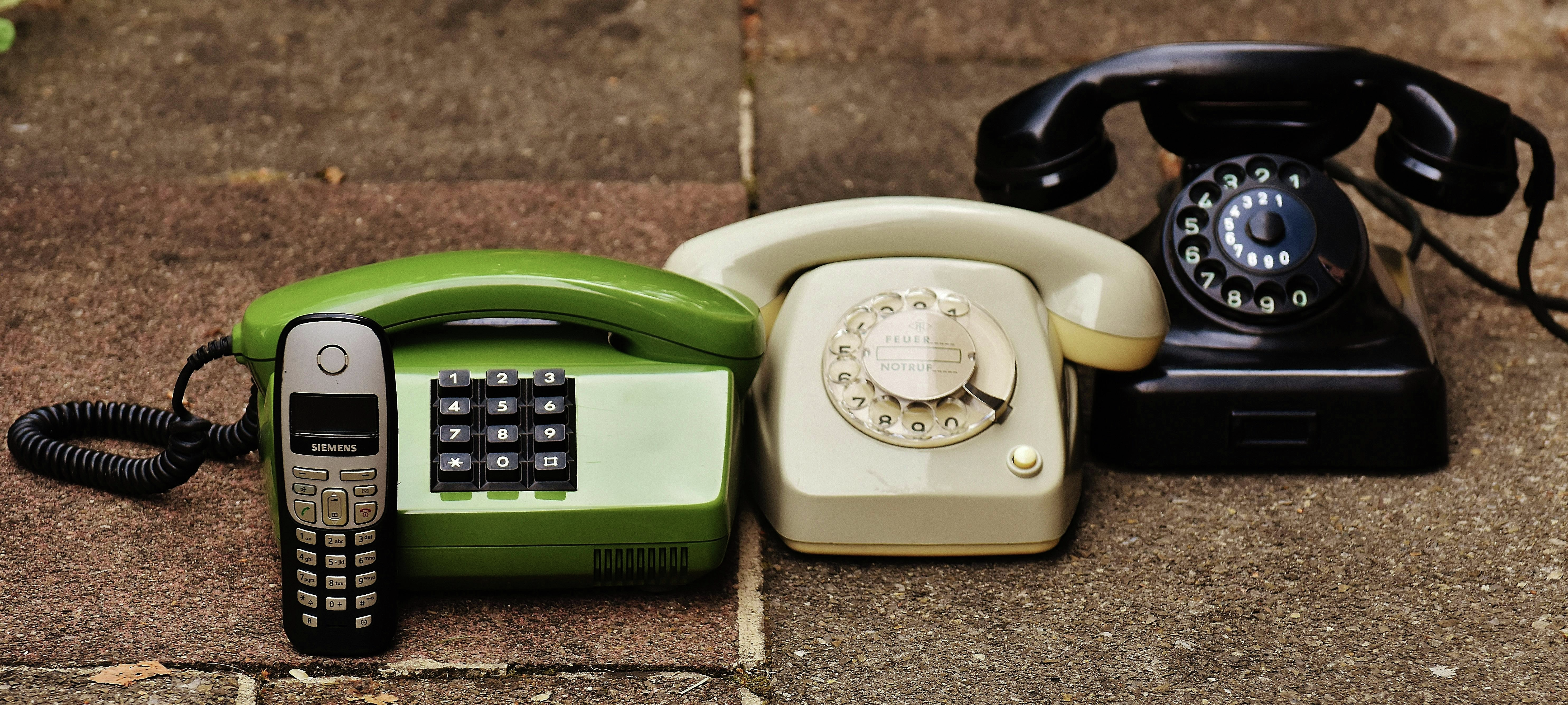 Party for Two | Airport Privatization Talks | The Blacklock’s Report | Retro Landlines