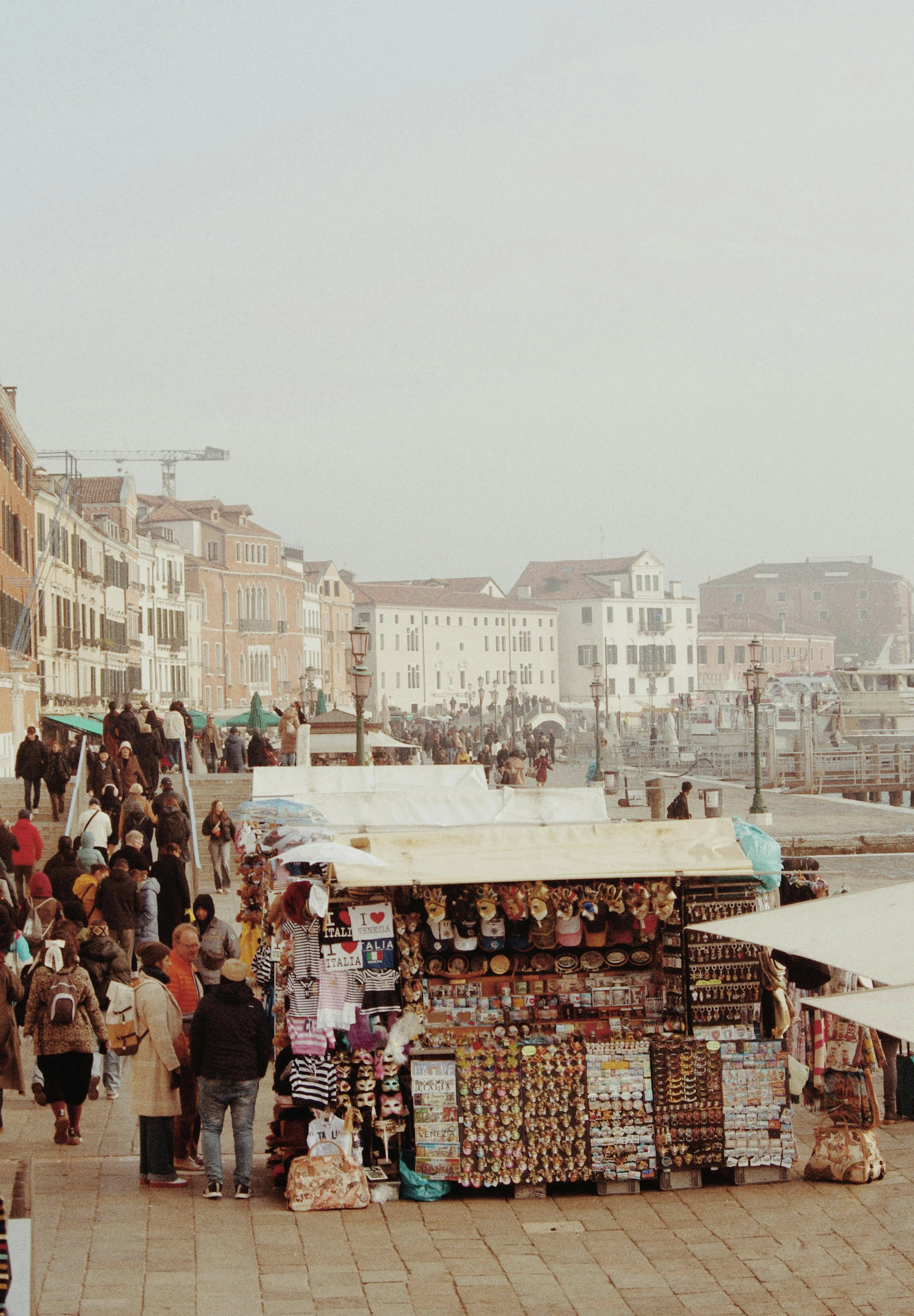 Party for Two | Gas & Oil Price Squeeze | Toronto Street Vendors | Artemis II (Part 2)