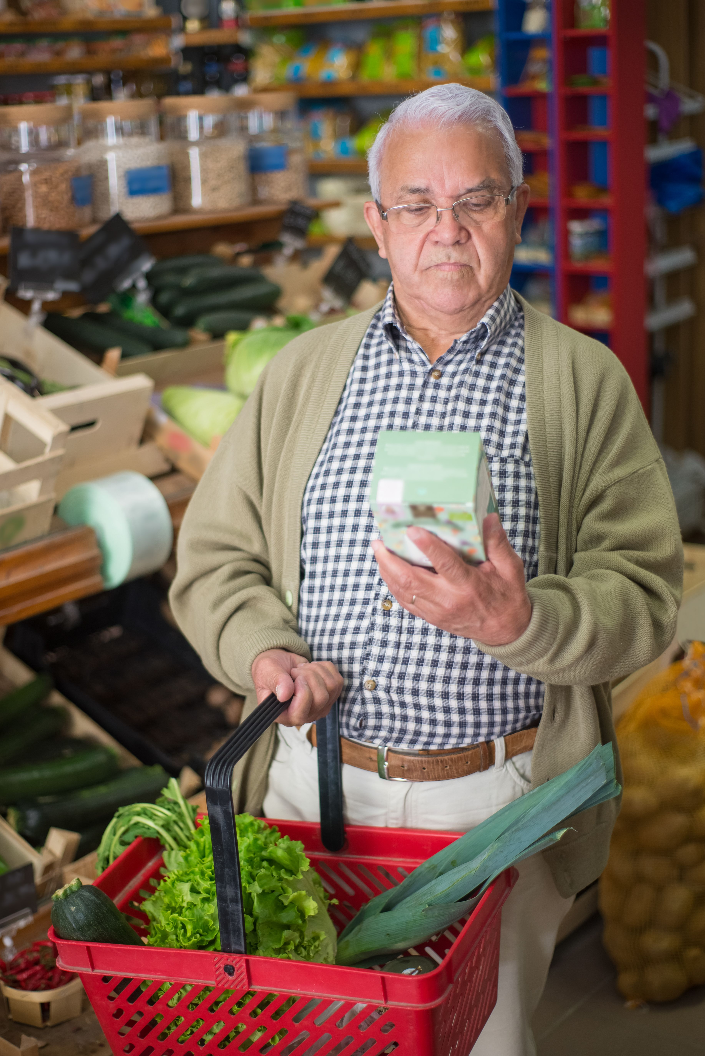 Inter‑provincial trade barriers | Gander 25 years after 9/11 | Parliament and wartime | Misleading food labels