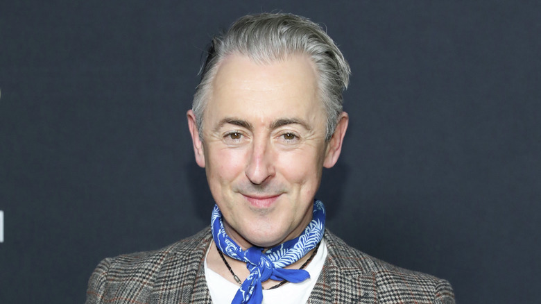 Alan Cumming Shows Up To Halifax Bar For Karaoke Night! 