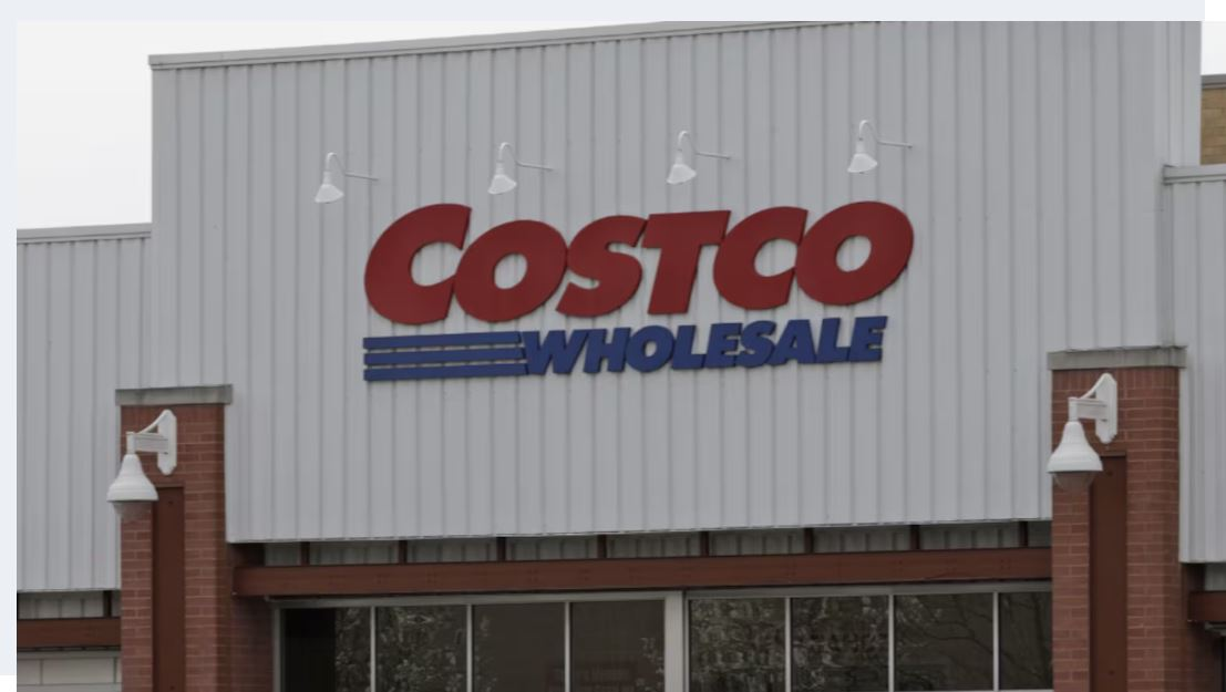 Costco Canada Is Bringing Back An Iconic Food Court Menu Item