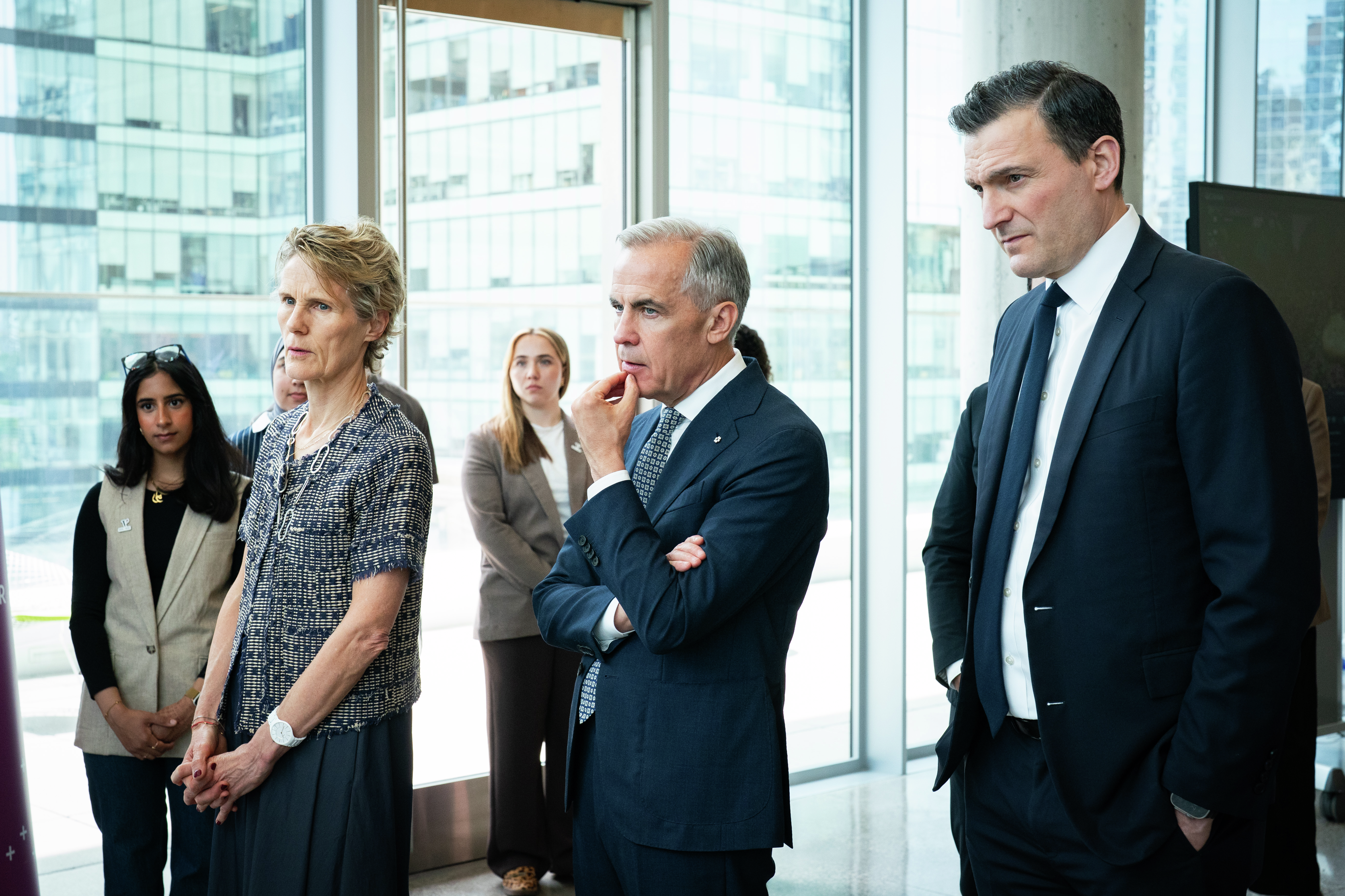 The Carney government introduced its federal AI strategy. How will it work? episode artwork