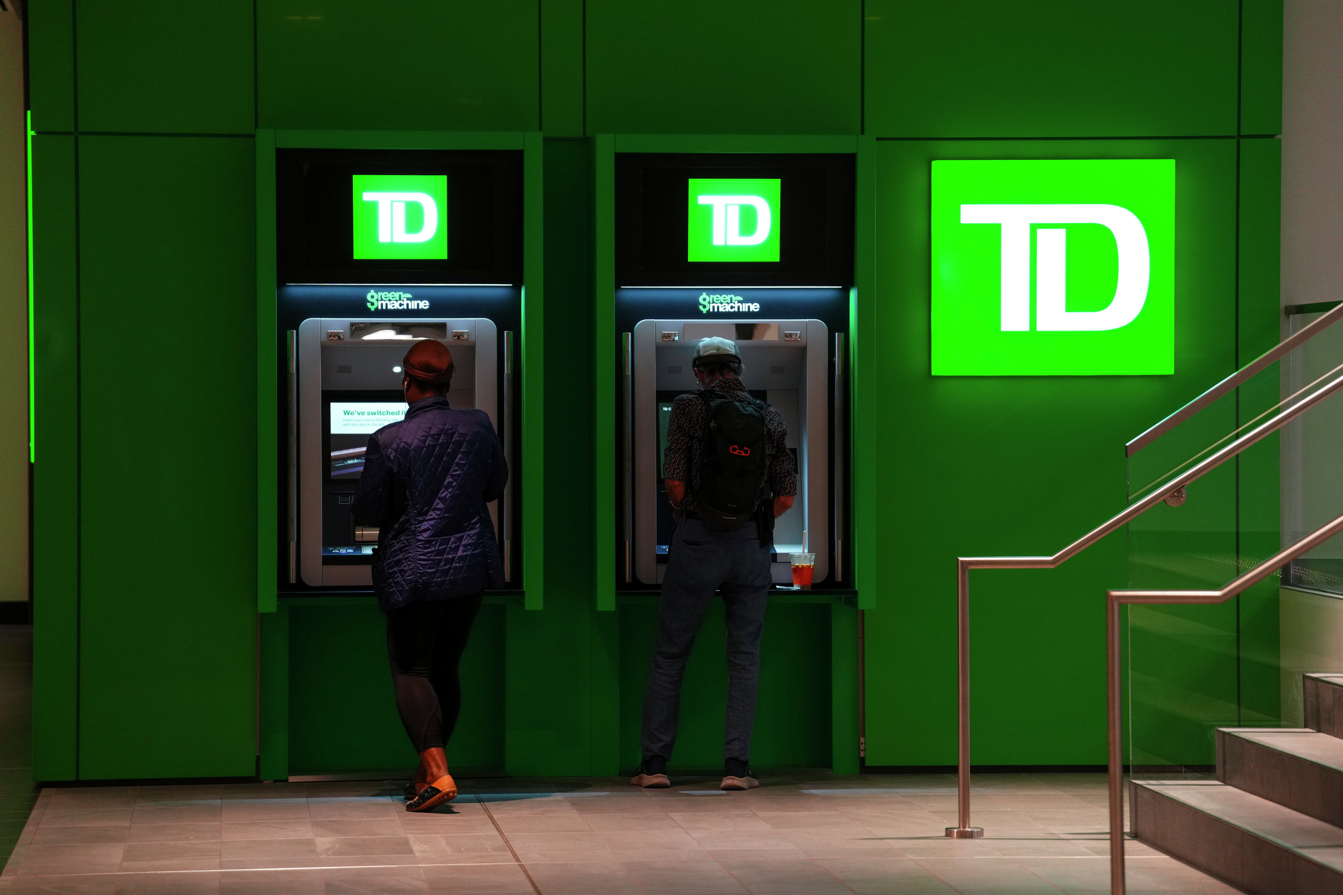 Can major Canadian banks hold customers responsible after being frauded?