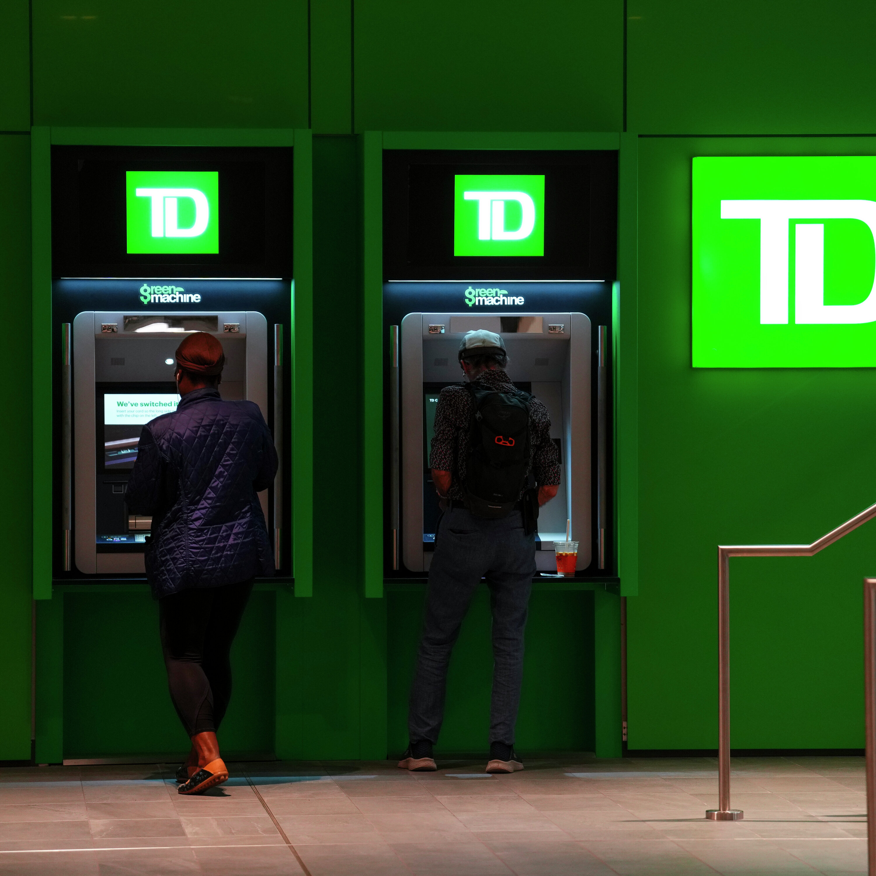 Can major Canadian banks hold customers responsible after being frauded?
