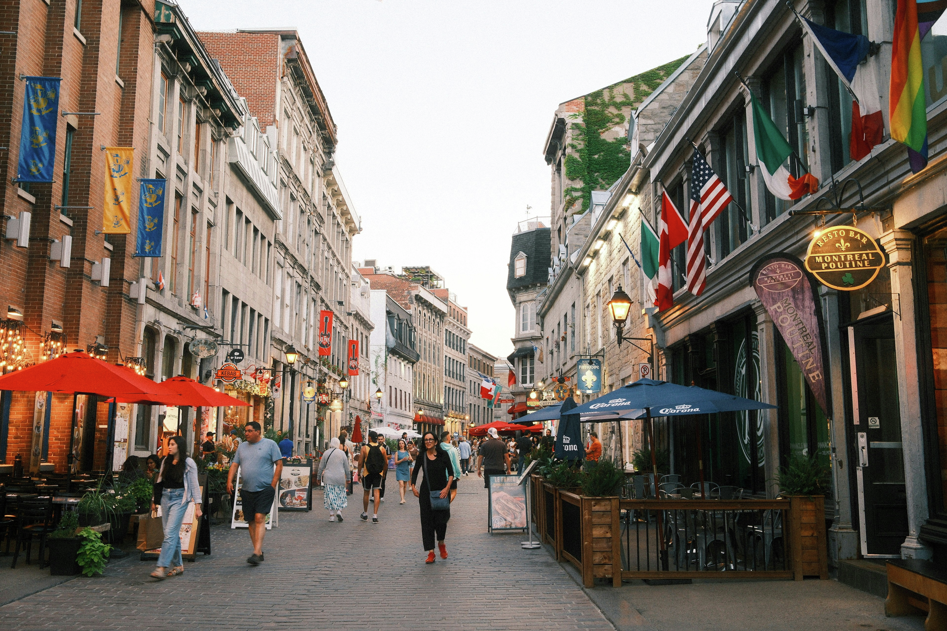 City of Montreal wants to review car circulation and pedestrianization in the Old Port