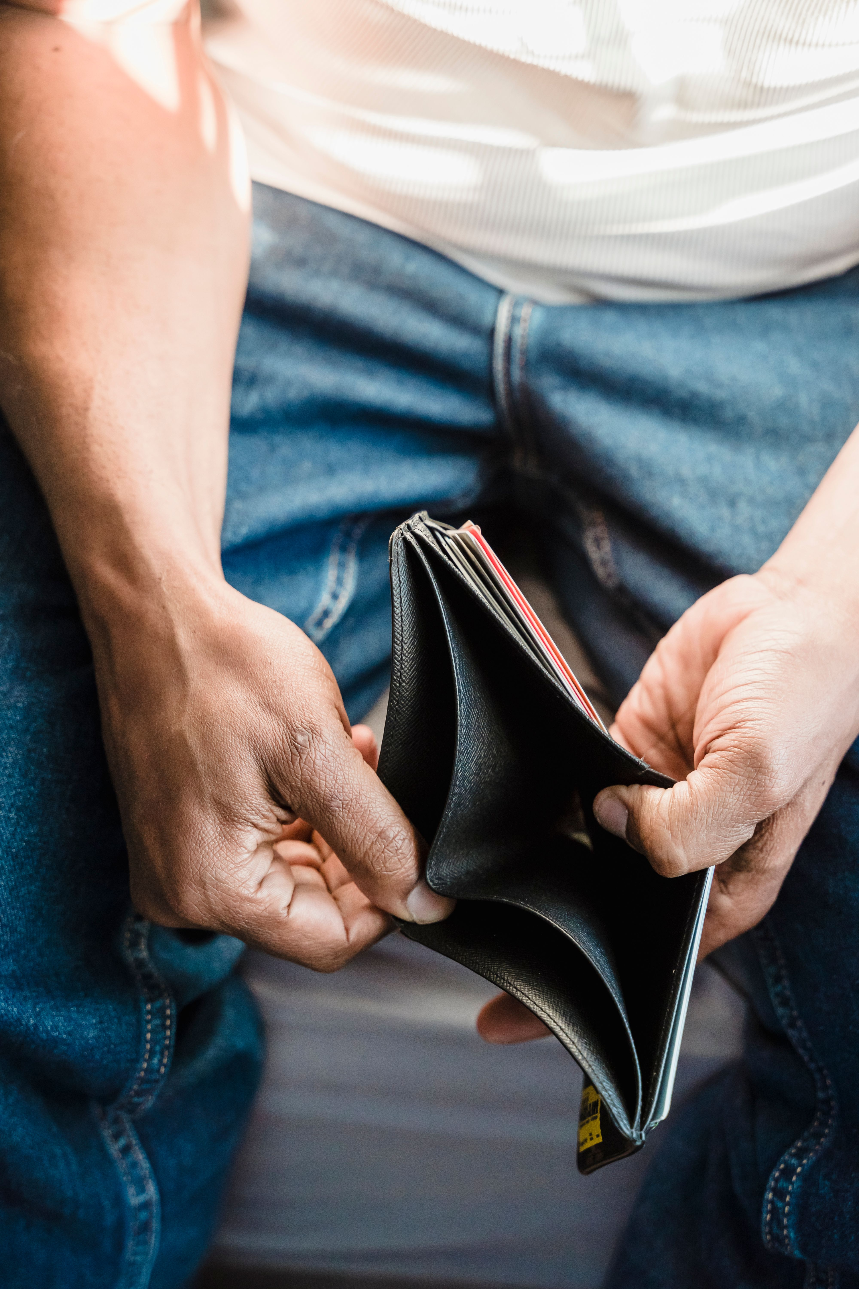 Most Canadian post-secondary students say financial stress is impacting their wellbeing, new survey shows episode artwork