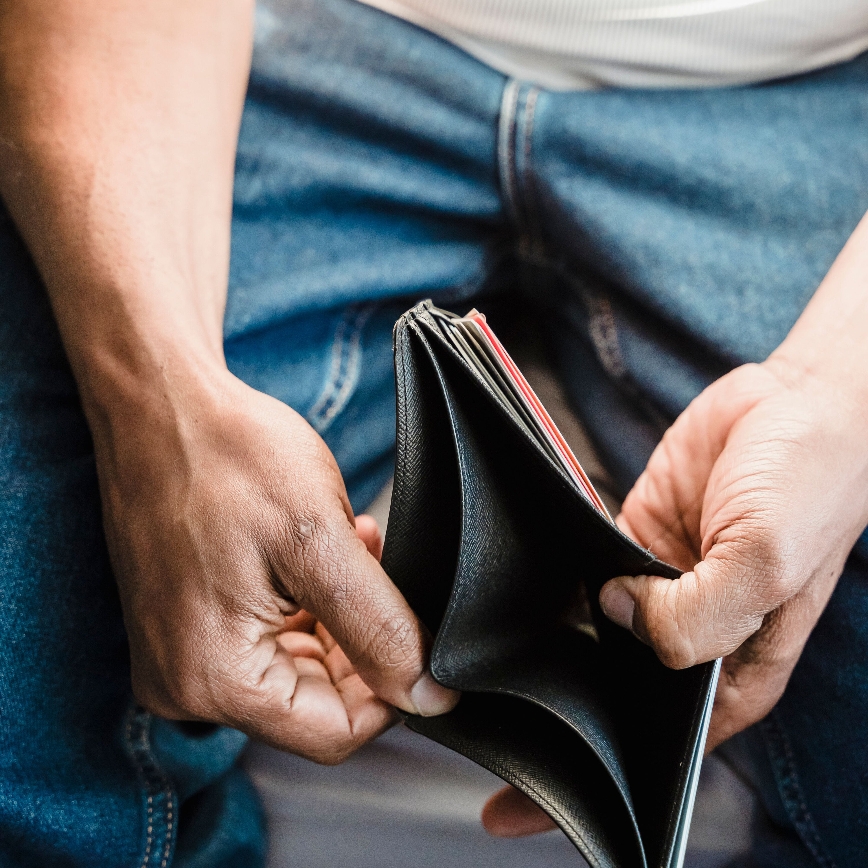 Most Canadian post-secondary students say financial stress is impacting their wellbeing, new survey shows episode artwork
