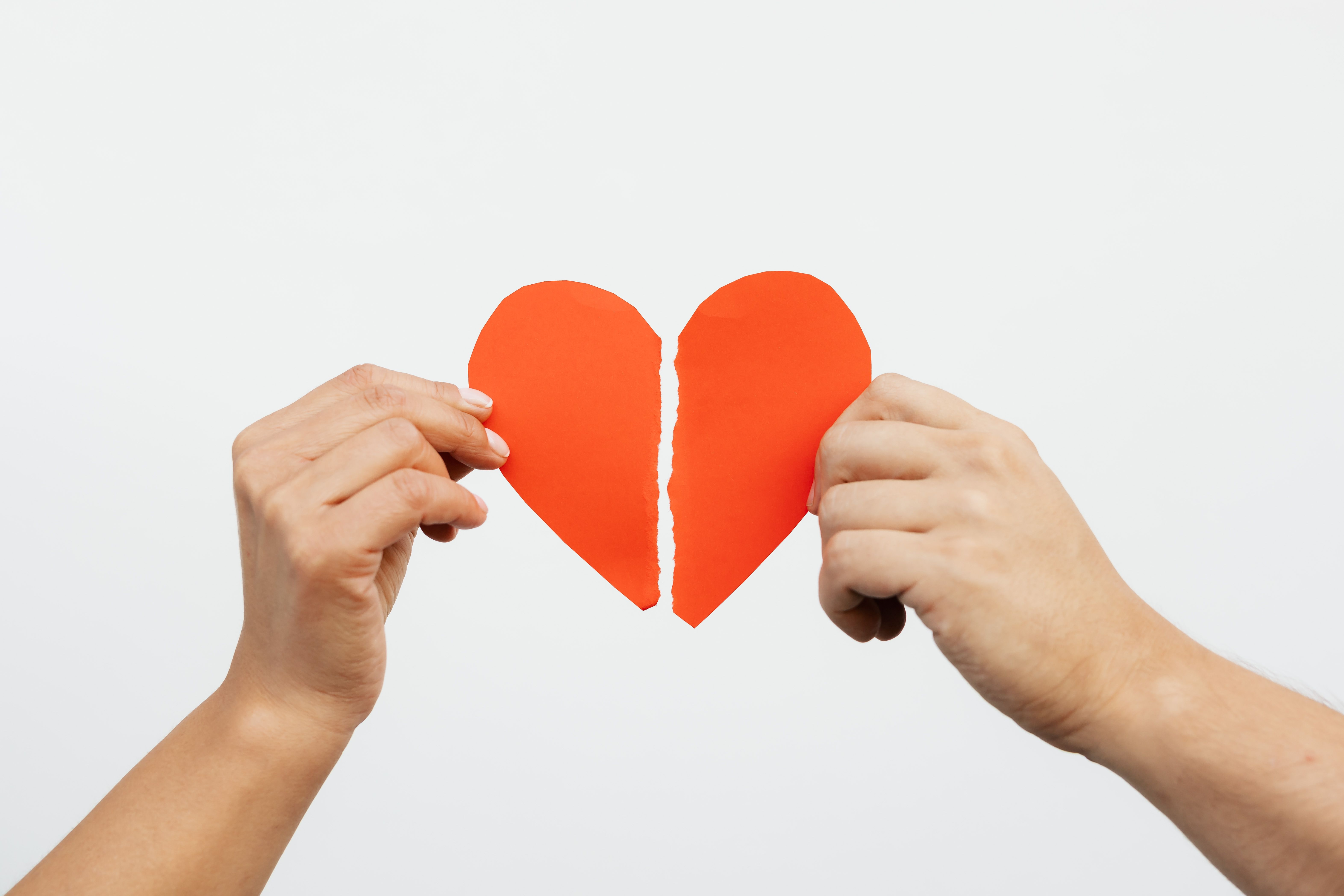 Breaking up is hard. Here’s how to let someone down easy, according to a researcher episode artwork