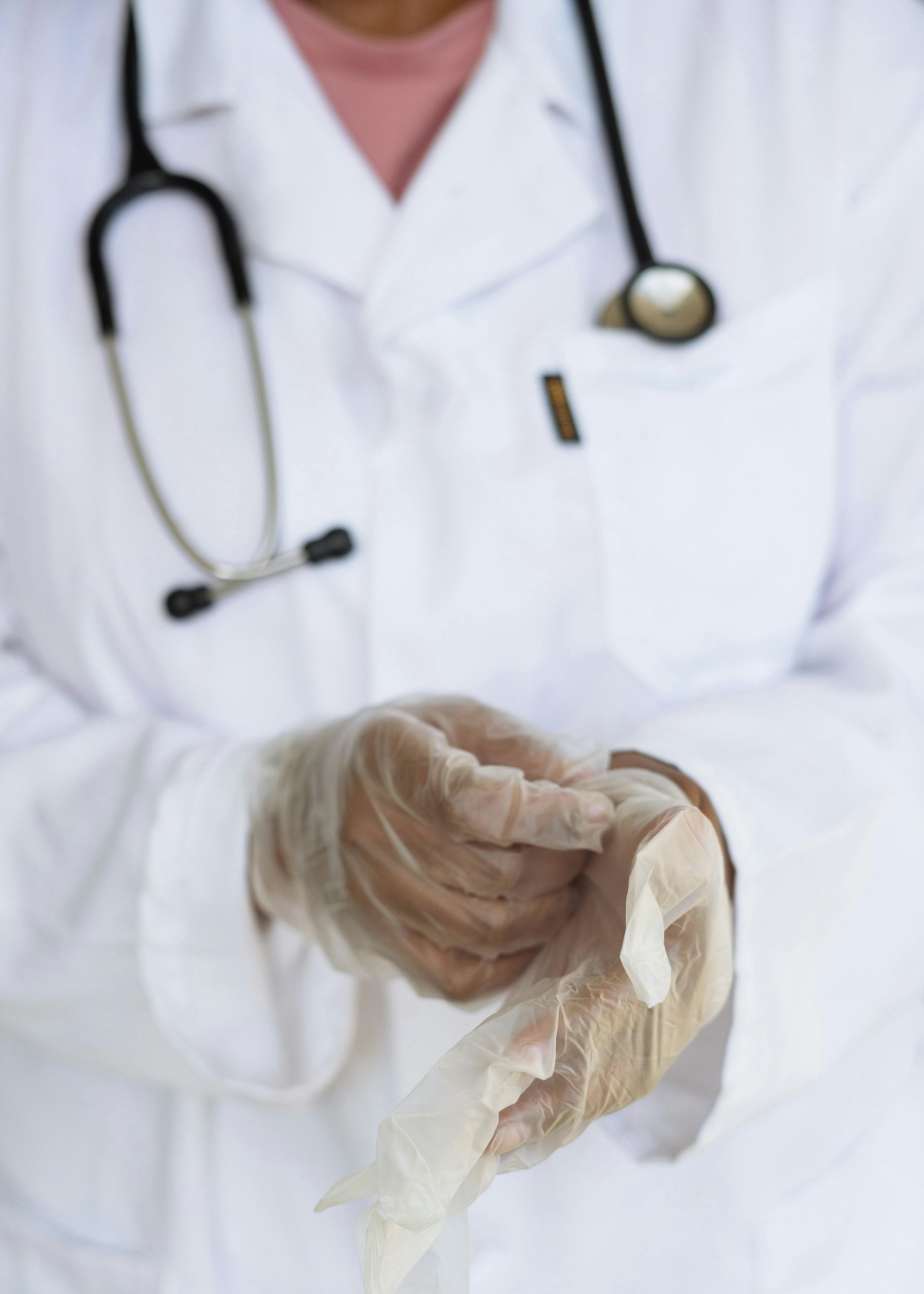 Canadians increasingly going abroad for medical surgeries, despite higher risks