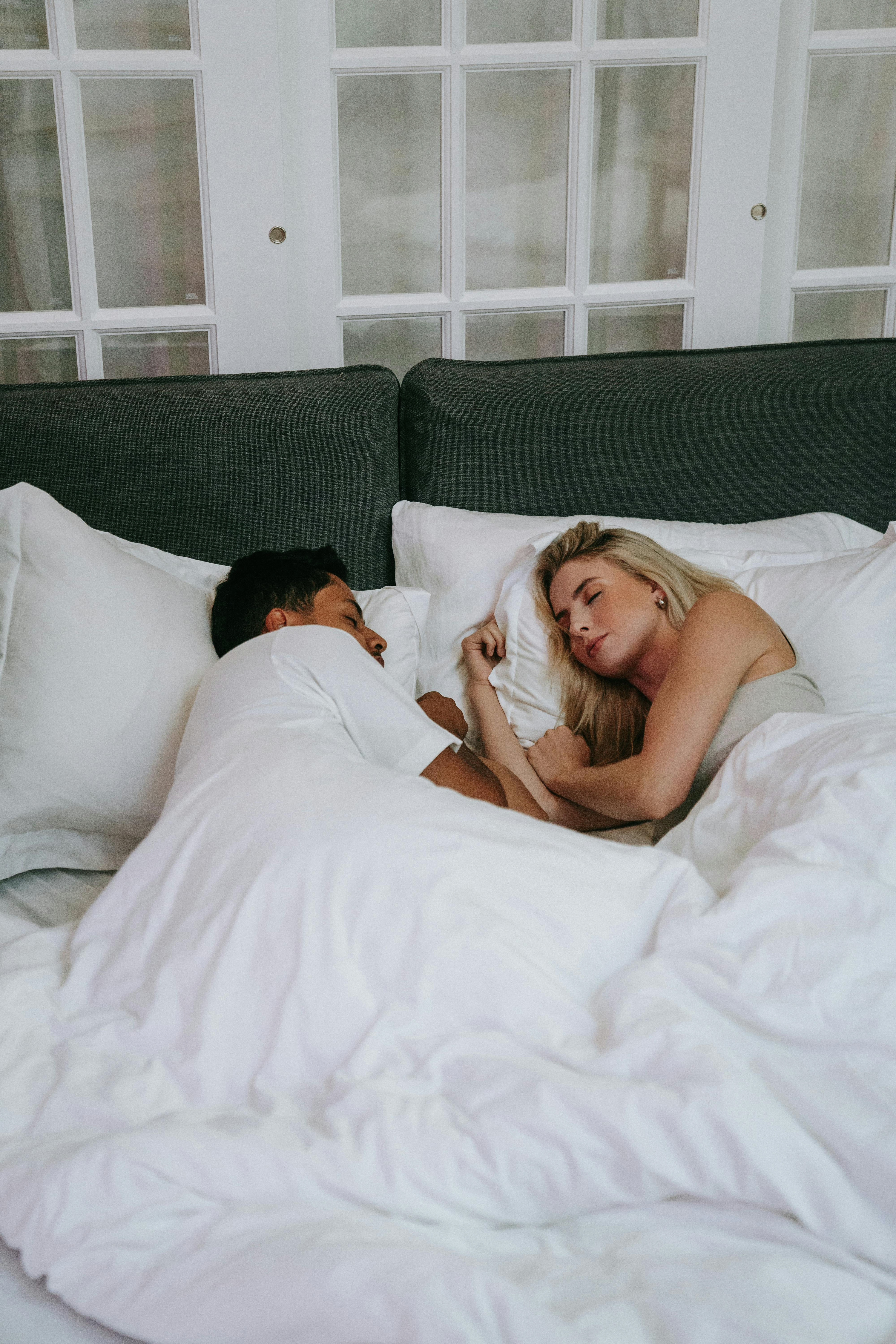 New study shows the impact sleeping a lot could have on aging episode artwork