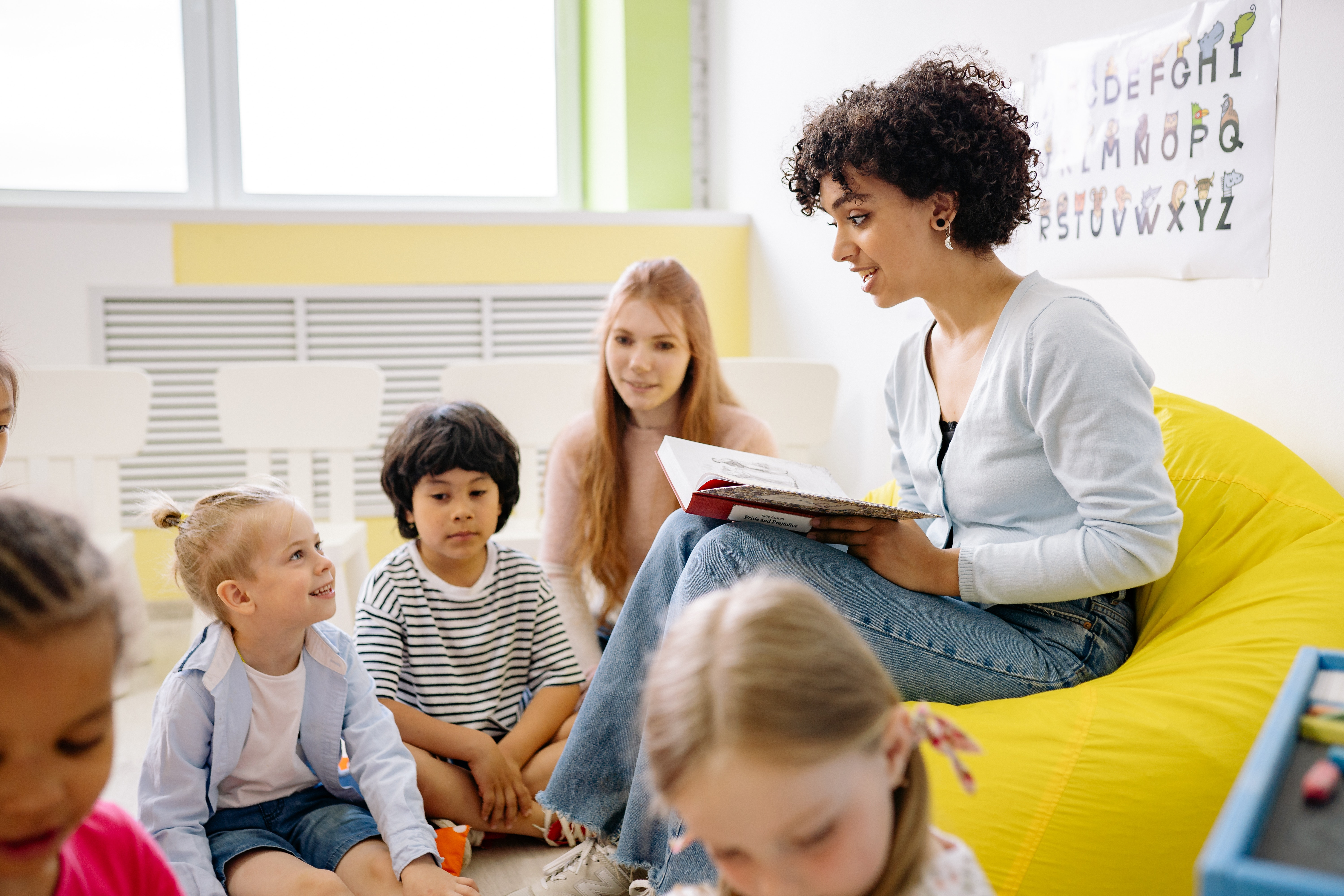 Should kids learn about the 2SLGBTQI+ community in school?