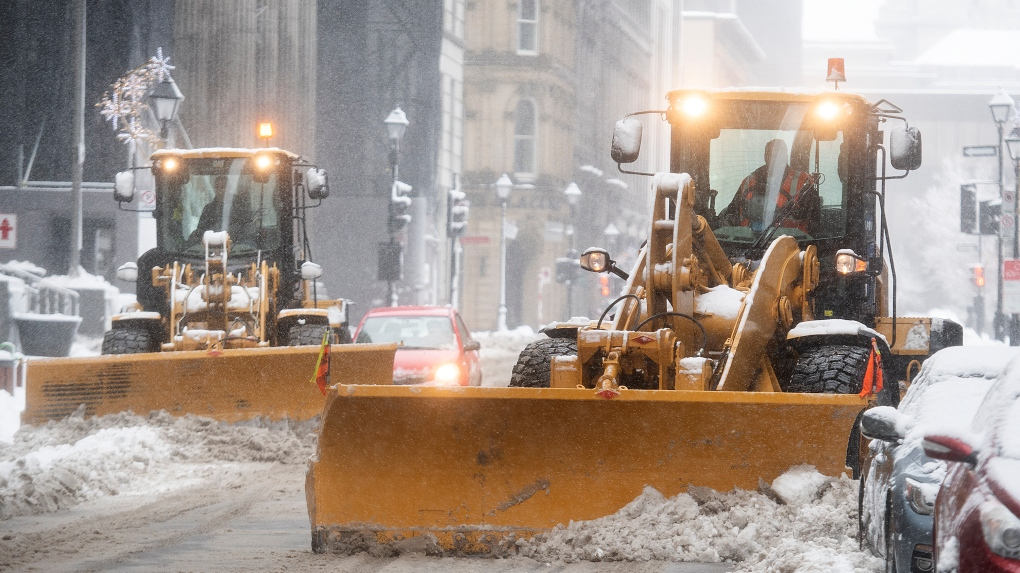 IN TRANSIT: West Island mayor sounds alarm over outsourcing snow removal to private contractors
