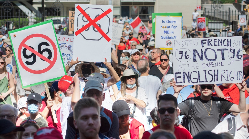 New poll suggests Francophone Quebecers support access to services in English
