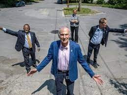 Mayors are calling on the long-delayed Cavendish extension project to be finalized