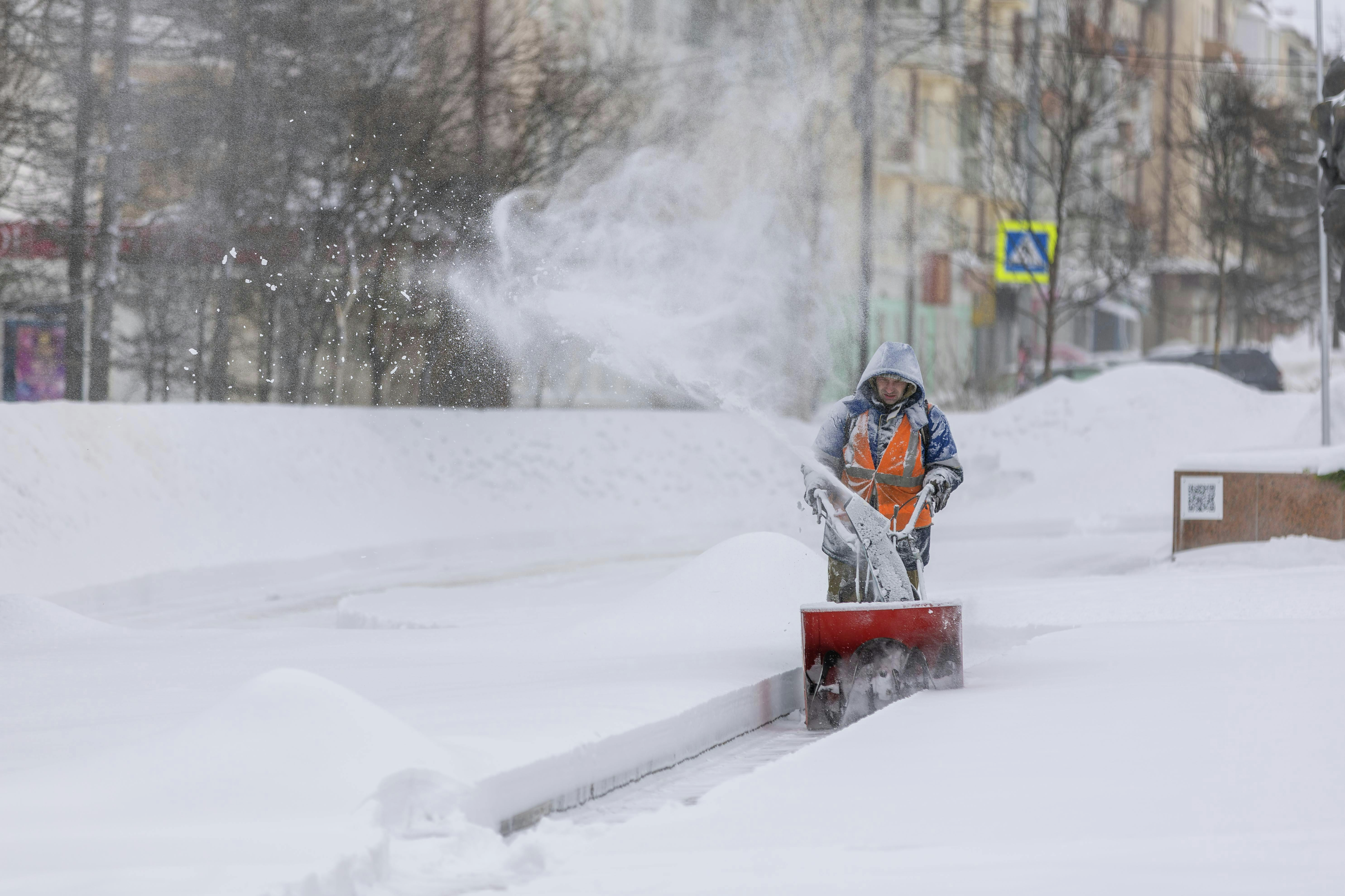 Why is snow clearing in Montreal taking longer than expected?