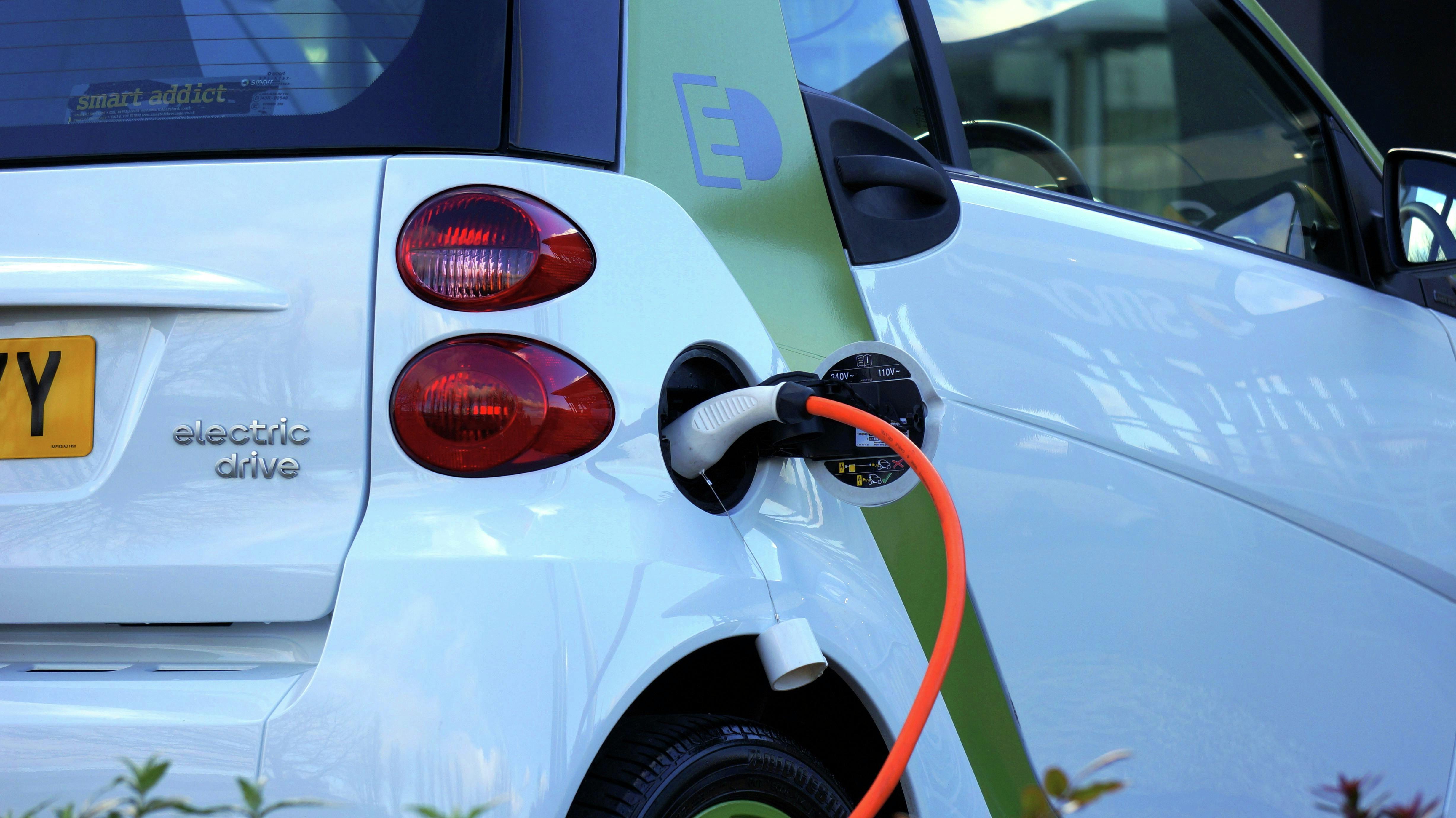 Here's how Quebec's latest budget will impact electric vehicle owners