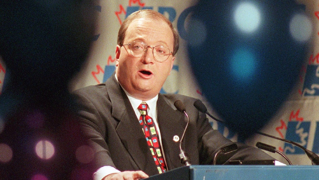Brian Mulroney pays tribute to former senator and chief of staff Hugh Segal